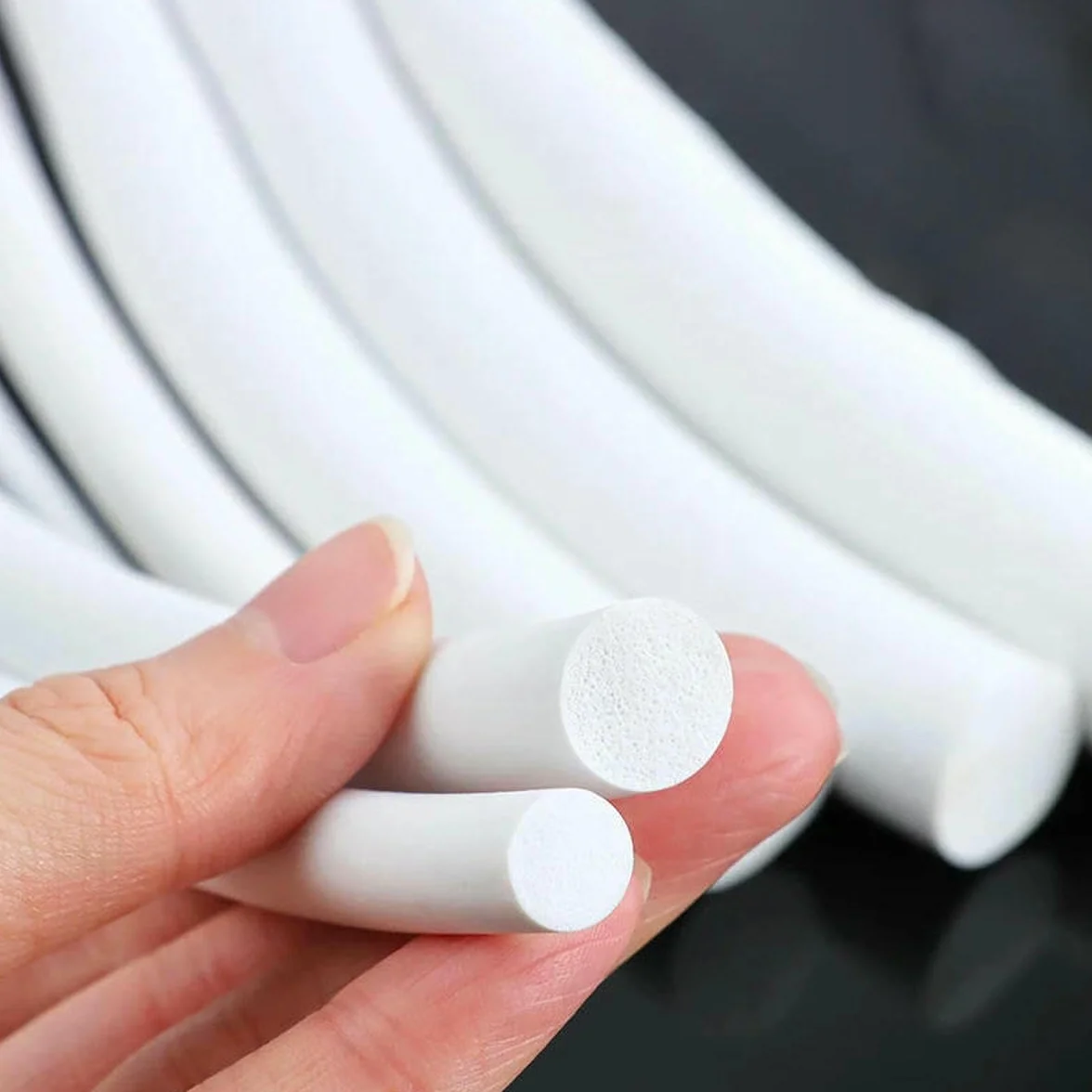 Bande d'étanchéité en caoutchouc silicone blanc ronde diamètre 1-25 mm mousse 14 mm 1 m