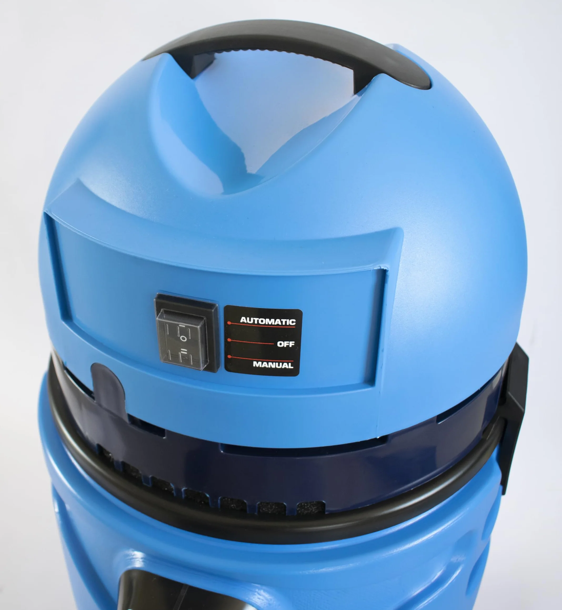 Lavor Swimmy Aspirateur pour piscines, pour Nettoyer Les sols de Tous Les Types de piscines. 1600 Watt Max, 27 kPa, 70 l/s, réservoir 20 litres Bleu Clair
