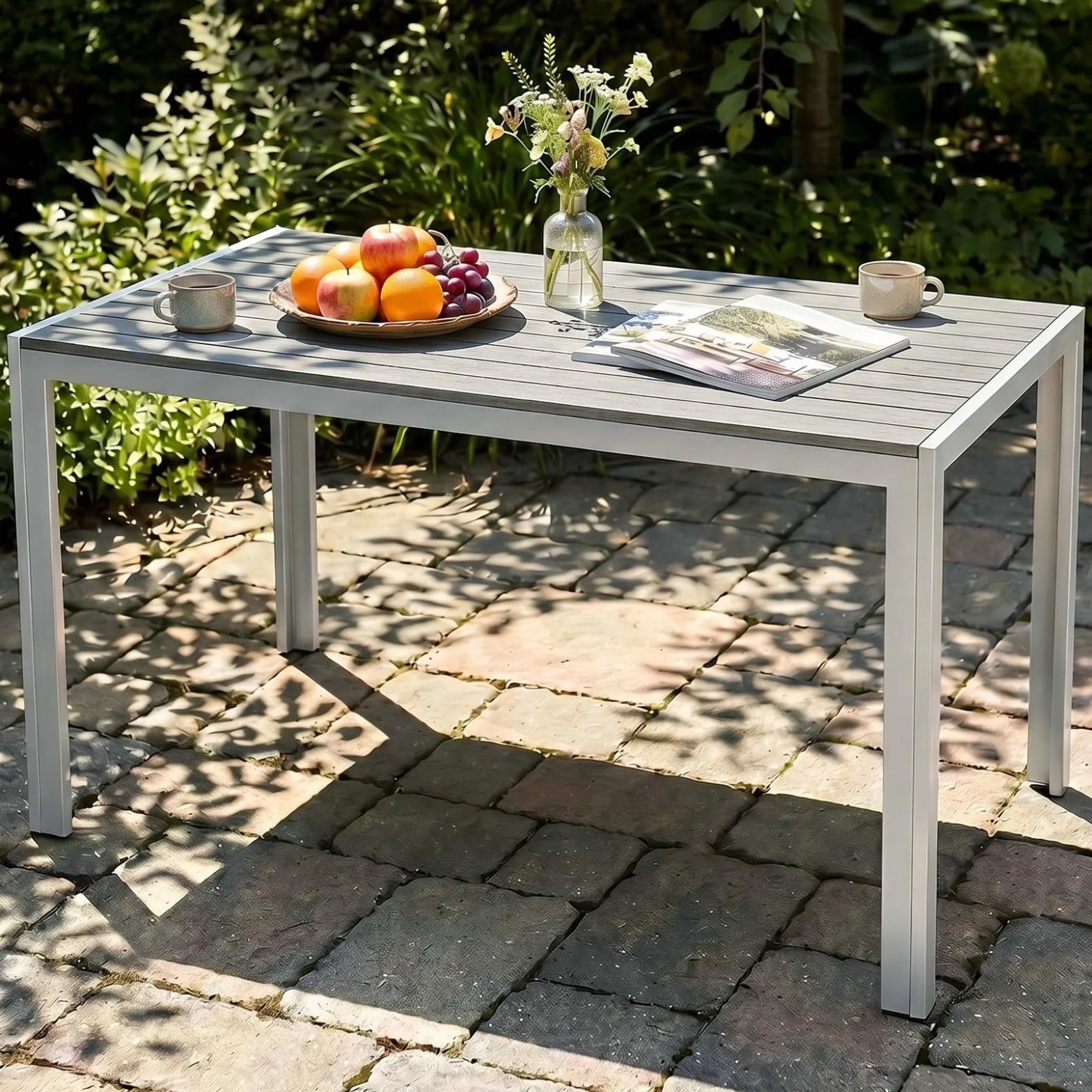 LIFERUN Table de Jardin Moderne en WPC 110 x 70 cm, Table de Terrasse Extérieure pour 4-6 Personnes, Gris