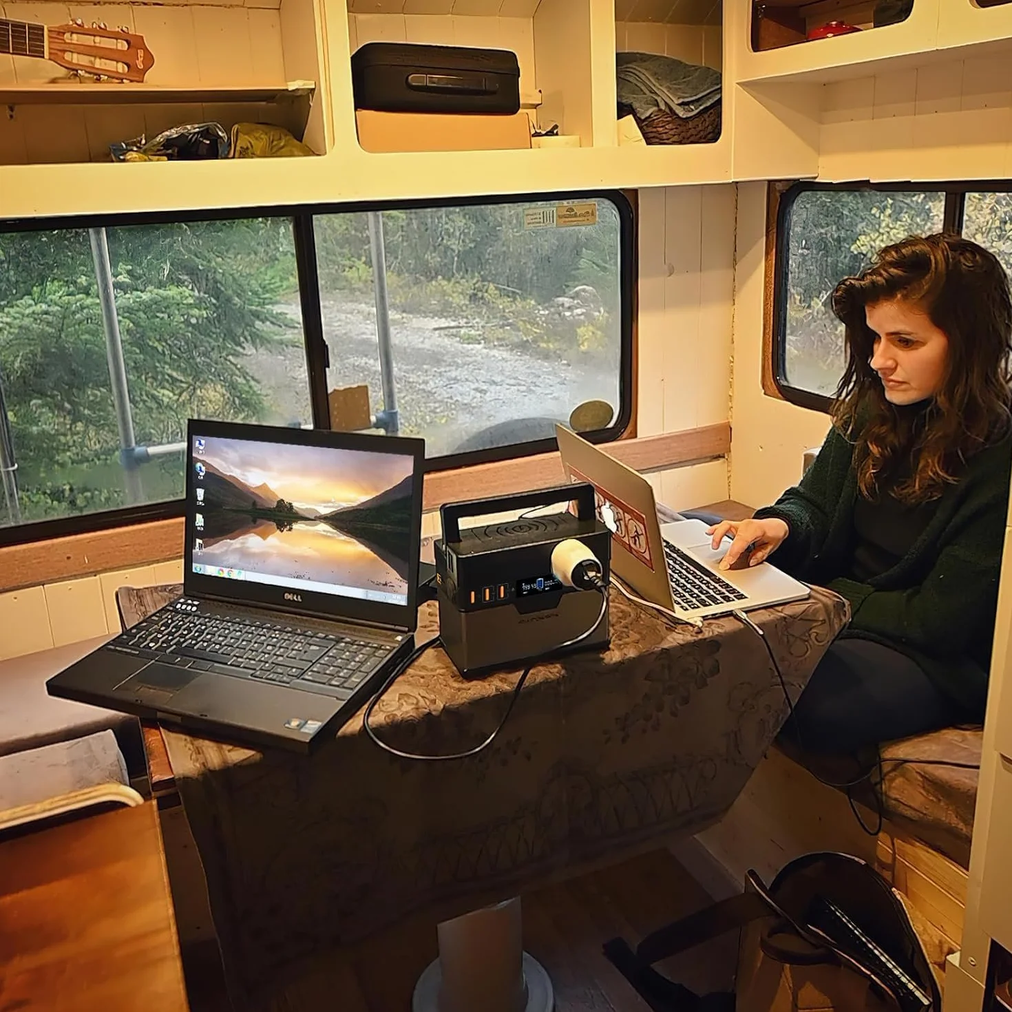 ALLPOWERS S300 Station électrique portable 288Wh avec sortie CA 300W et USB-C 100W, fonction UPS ultra-silencieuse 30 dB, générateur solaire à charge rapide 1 heure pour camping, voyage, urgence