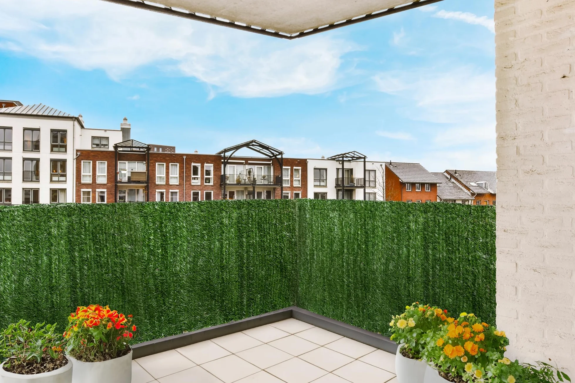 Casanoov Haie Artificielle PICO 5x1,80m - Brise Vue 95% Occultation 129 Brins PVC UV30 - Protection Intimité Jardin Terrasse Balcon - Installation Facile avec Attaches Incluses - Résistante