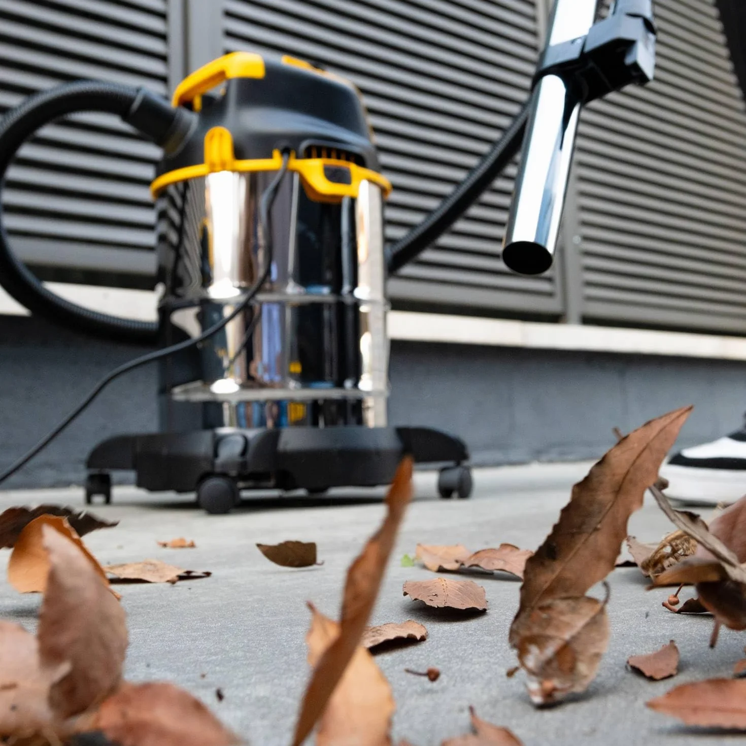STANLEY Aspirateur Solides et Liquides SXVC30XTDE 1600 W 30 l