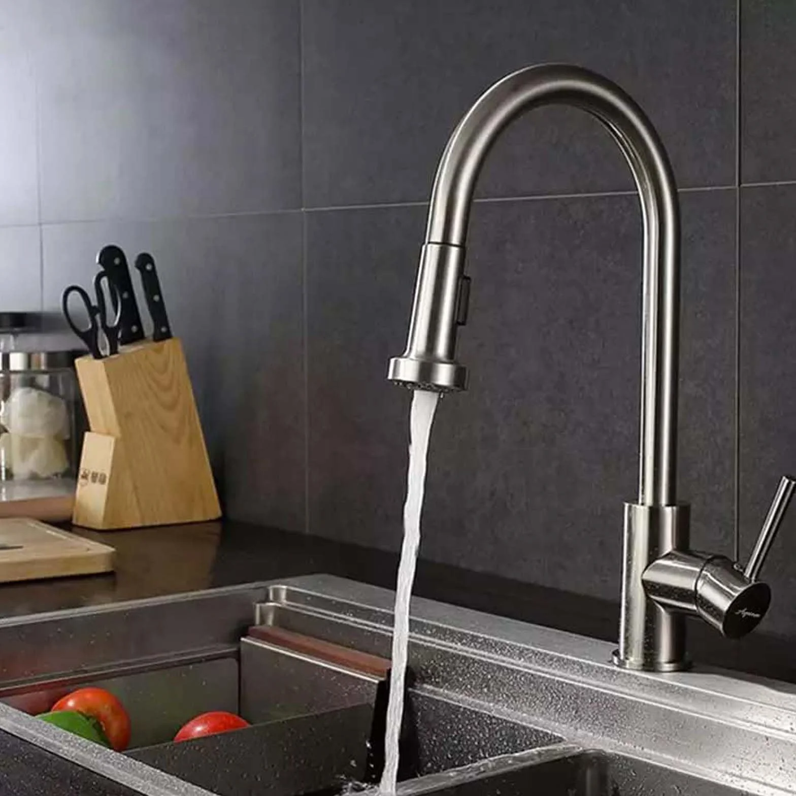 Douchette Evier Cuisine 2 Modes Embout Robinet Rallonge Brise Jet avec Aerateur Extractible Pommeau de Douche Rechange A-Argent
