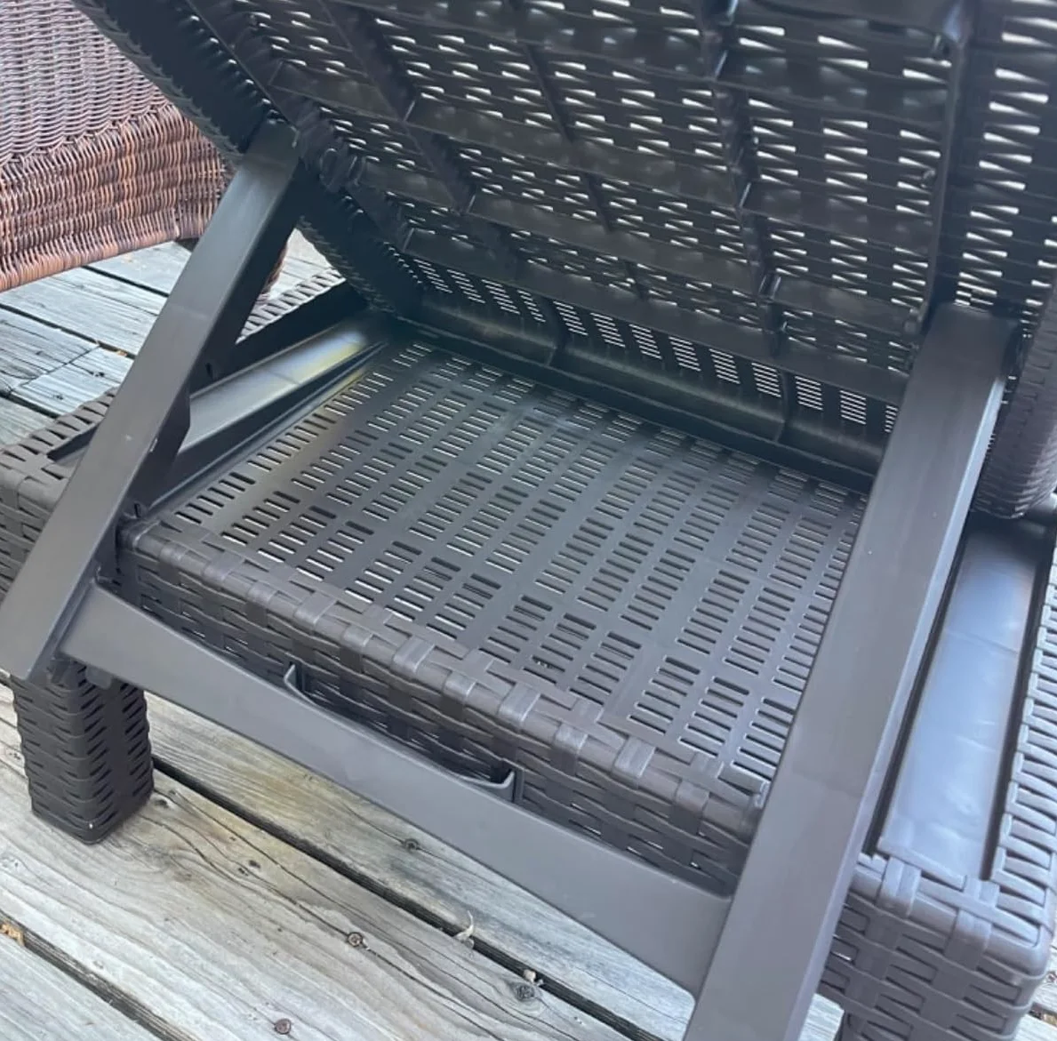 Lot de 2 Bain de Soleil Pliant avec Coussin,Chaise Longue Pliable Exterieur,Positions reglables,Durable et Facile a Nettoyer (Lot de 2 avec Coussin)