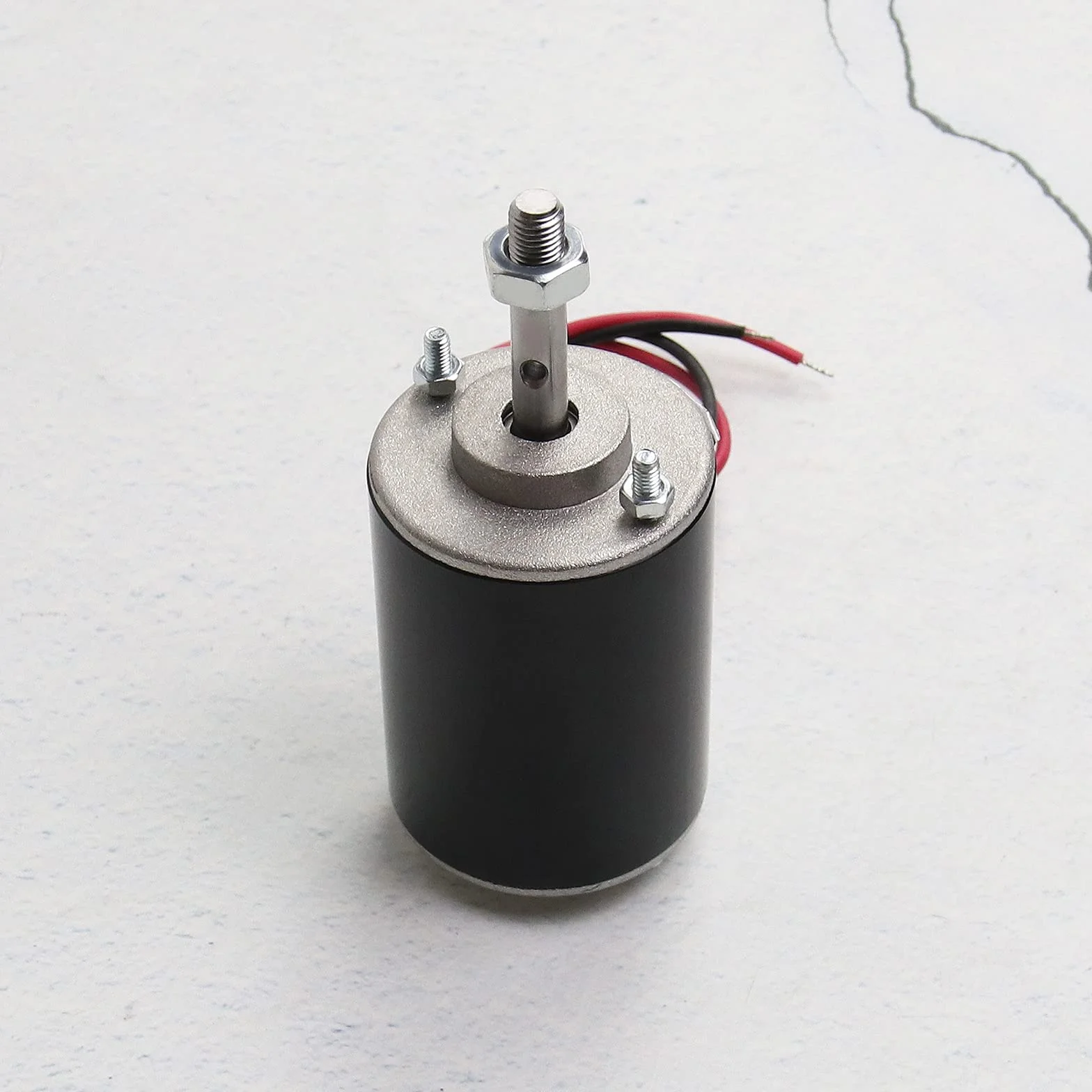 Moteur à Aimant Permanent DC 12V 30W CW/CCW Haute Vitesse pour Générateur de Bricolage