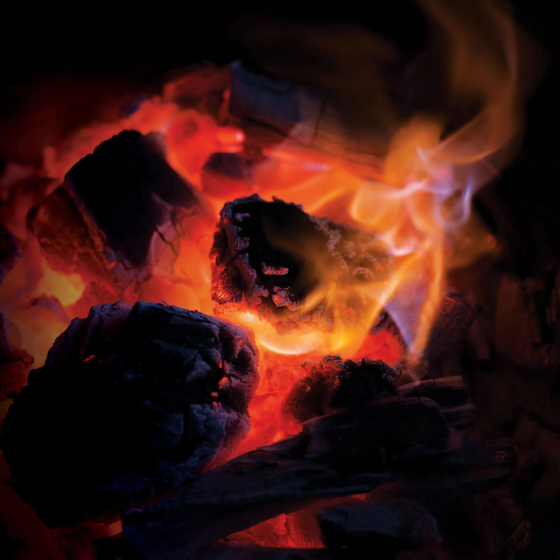 Kamado Joe Charbon de Bois 100% Naturel en Gros Morceaux, qualité Restaurant, pour Barbecue et kamado – Combustion Longue Jusqu’à 18 h – Sac 9,1 kg, Noir