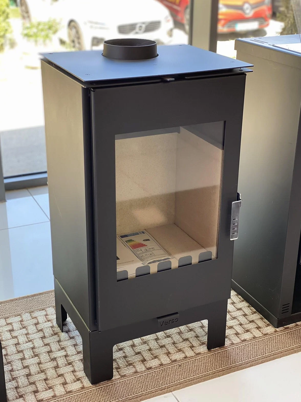 Poêle à bois puissant 7,5 kW Verso Ina L chauffage efficace robuste élégant