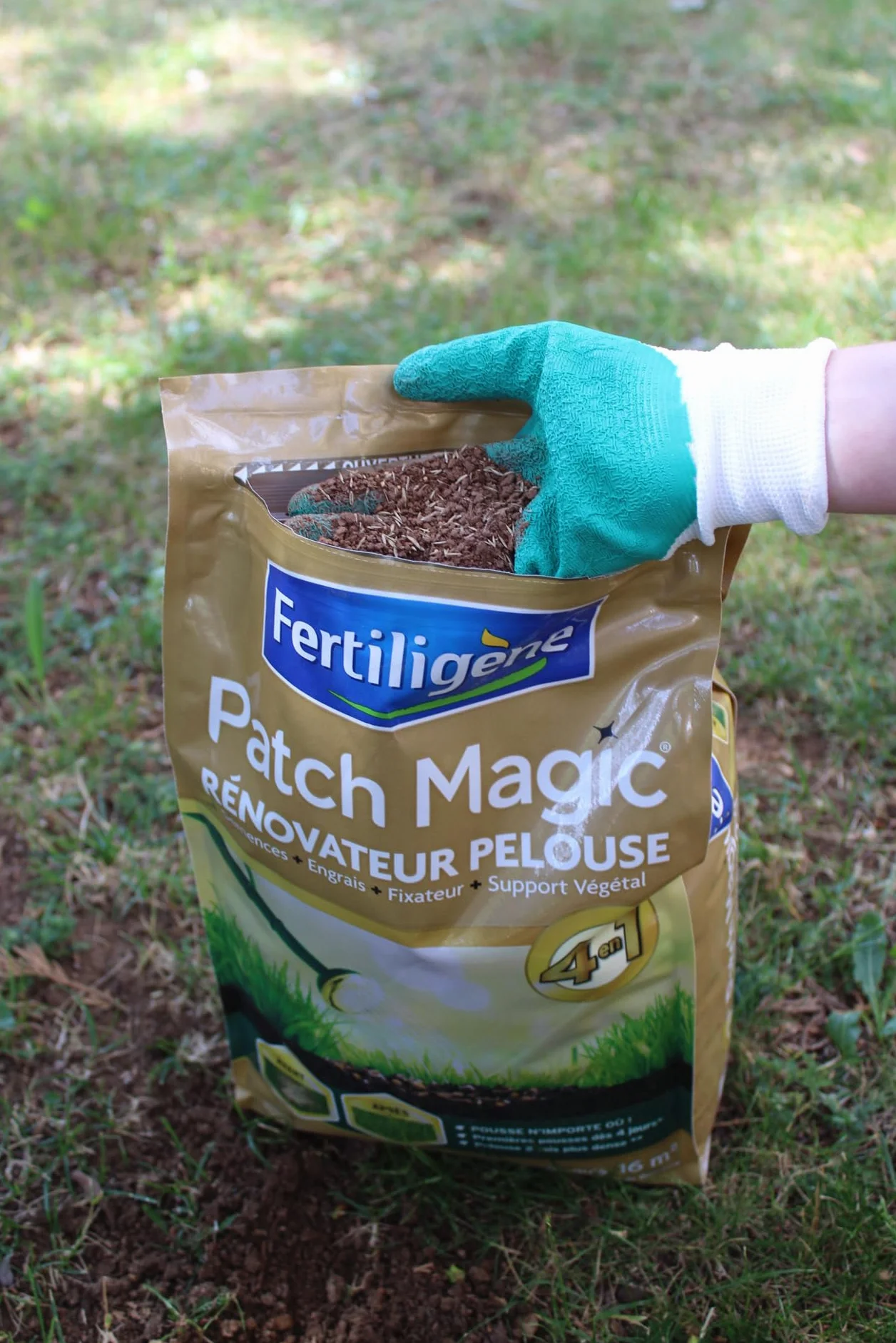 FERTILIGÈNE Patch Magic Rénovateur de Pelouse 3,6kg – Formule 4-en-1 – Pour 16 m²
