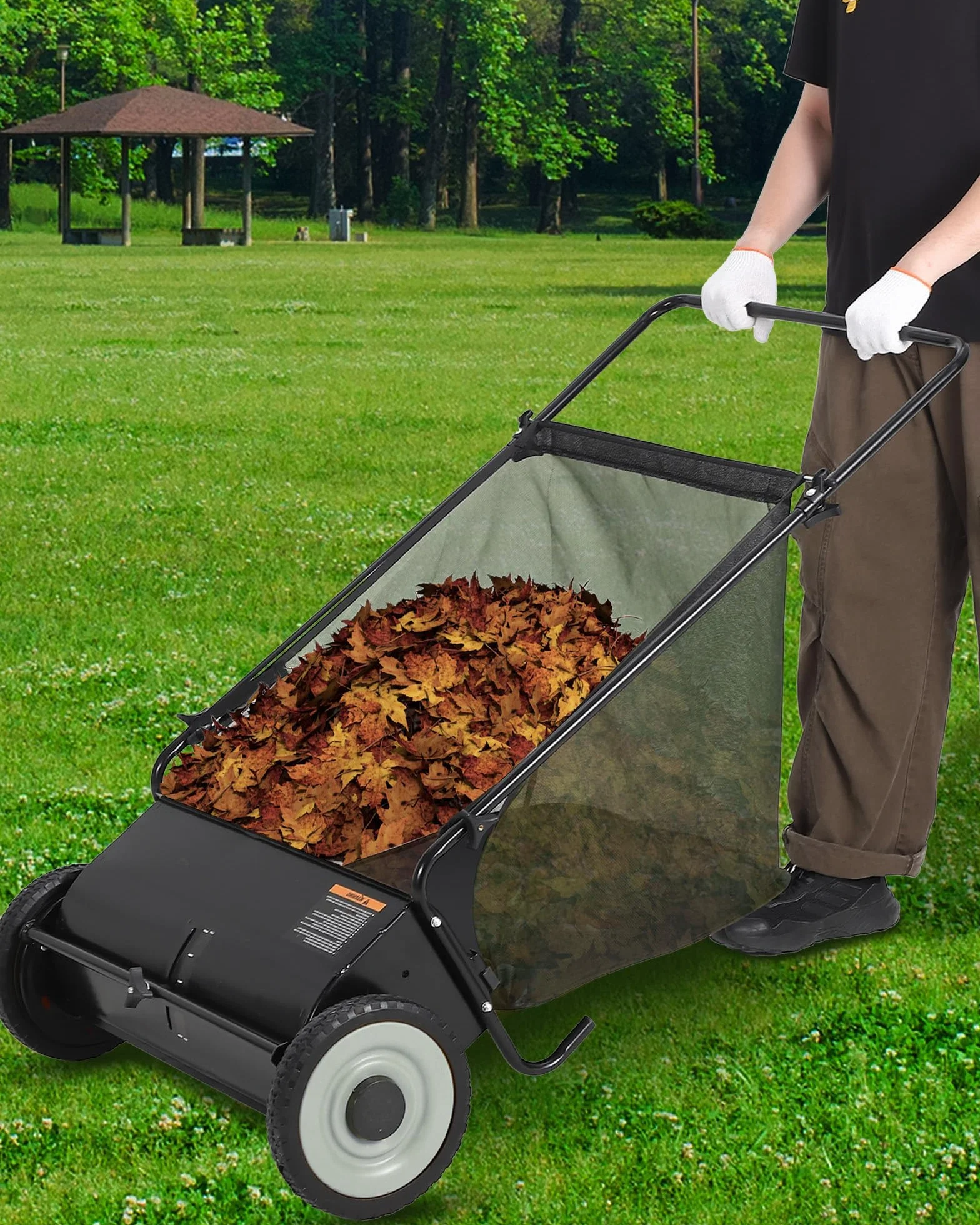 Balayeuse de pelouse poussable 53 cm Garvee – Sac 99 L, 4 brosses rotatives, Hauteur réglable, Cadre en acier, Roues en caoutchouc, Noir