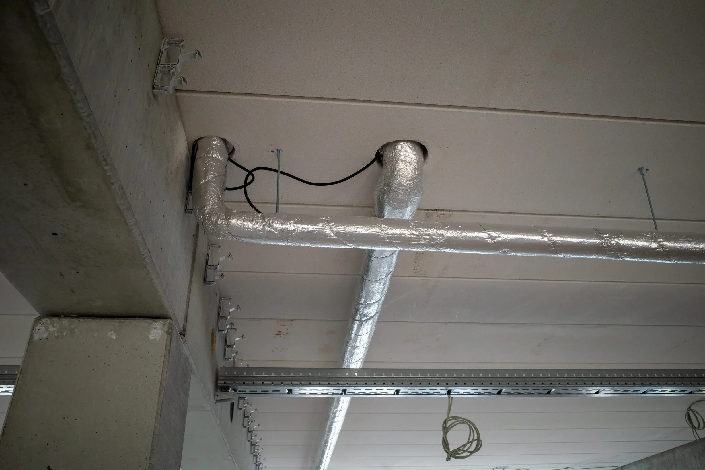 EINSIDE Cylindre en laine de roche avec aluminium, Isolation de conduits de cheminées, ø 100 mm