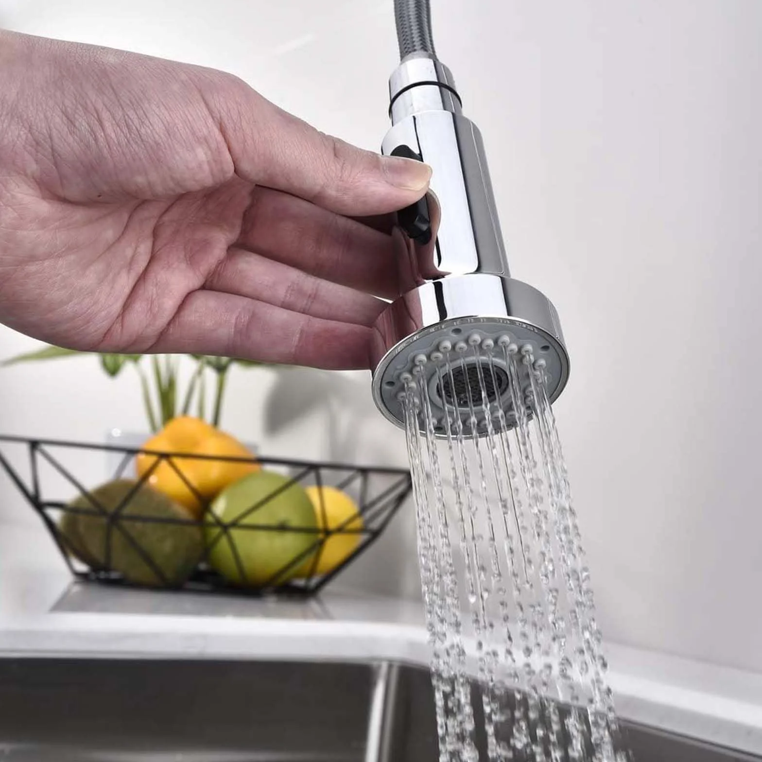 Douchette Evier Cuisine 2 Modes Embout Robinet Rallonge Brise Jet avec Aerateur Extractible Pommeau de Douche Rechange A-Argent