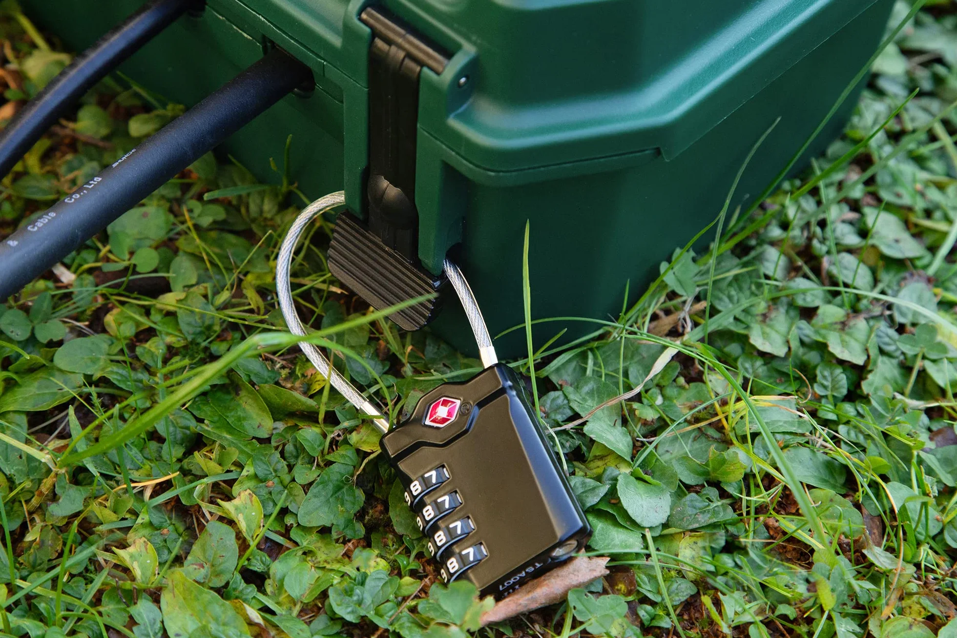 Electraline Boîte de protection étanche IP54 Organisateur de câbles 5 sorties 320x180x126 mm