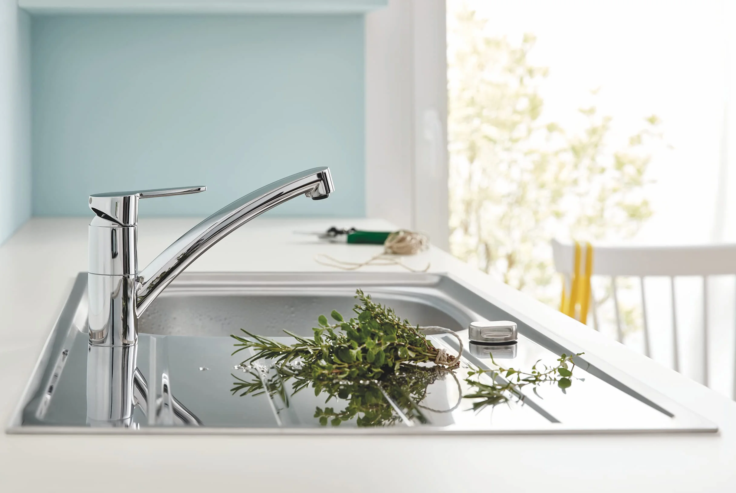 GROHE StartEco Mitigeur Monocommande Évier, Robinet Cuisine, Bec Bas, Rotation 140°, Chromé