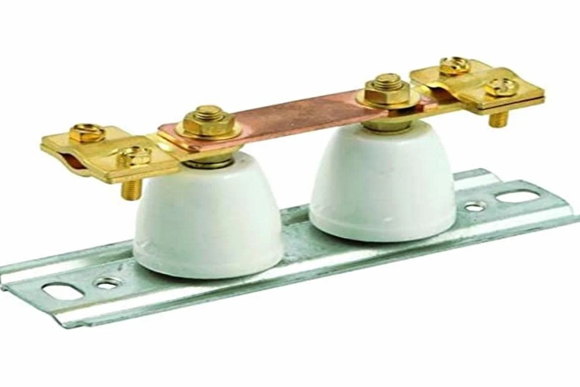 Plombelec PMC85531 Barrette coupure terre haute