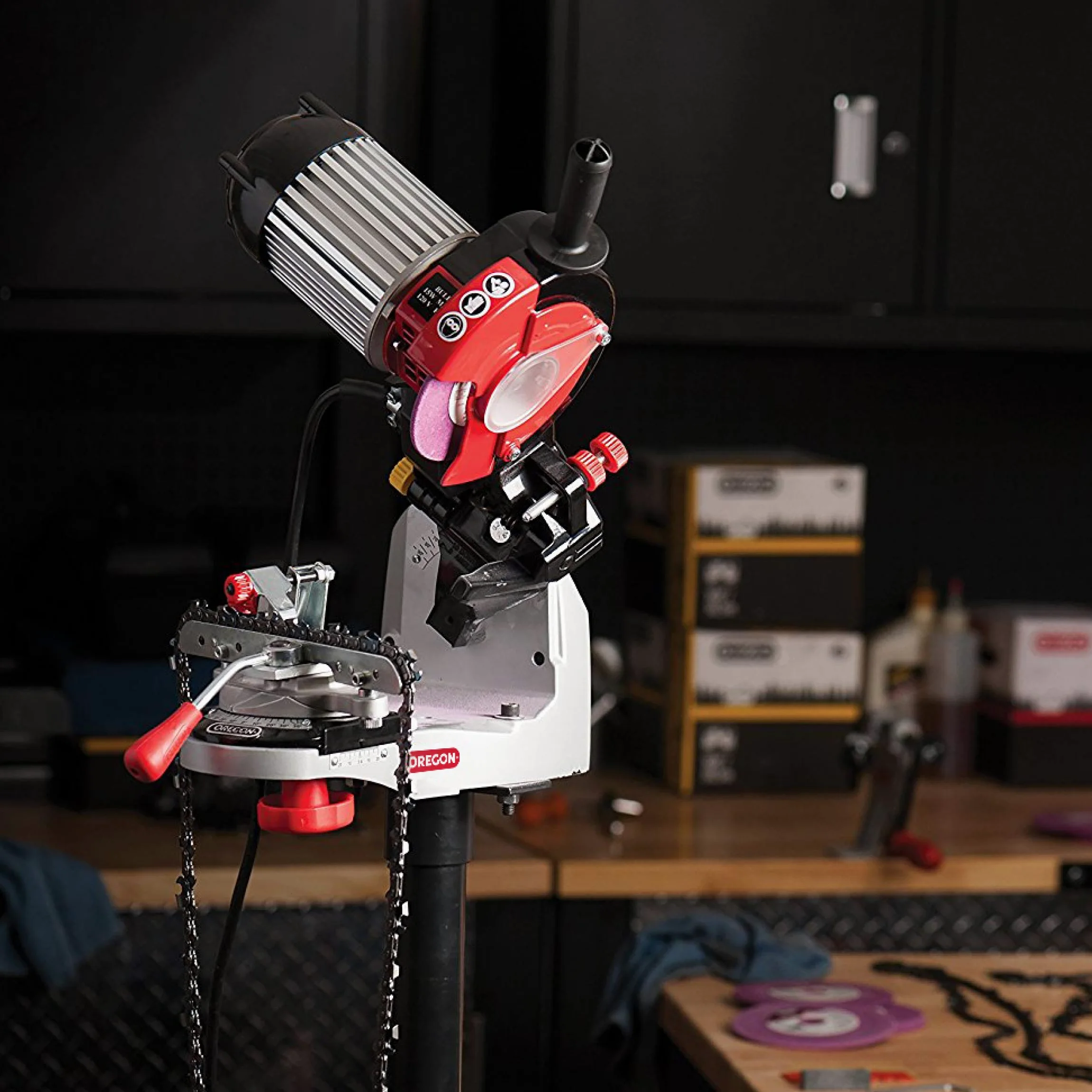 OREGON Affûteuse Professionnelle 230 Volts, Affûteuse de Chaîne de Tronçonneuse Universelle (520-230)