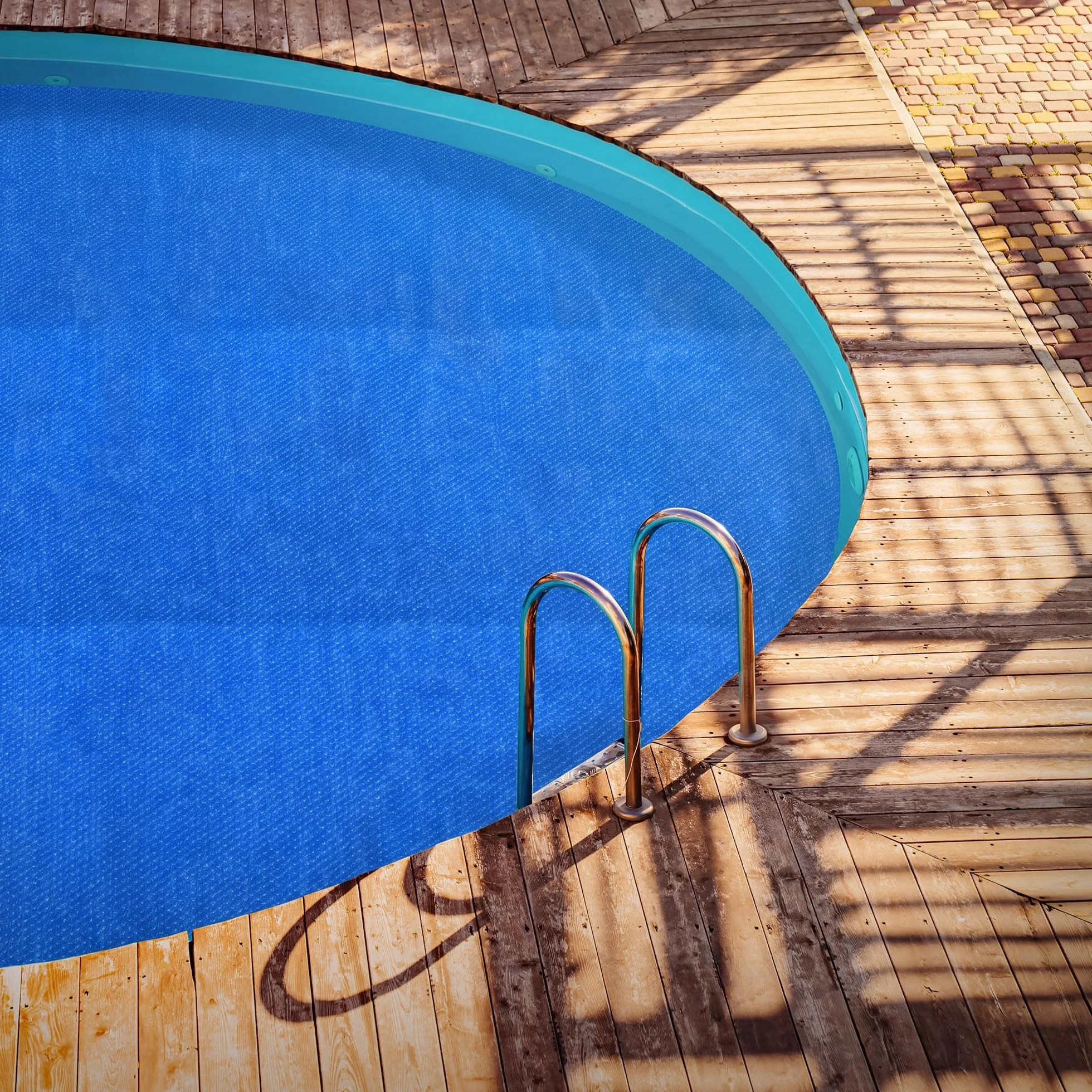 ECD Germany Bâche Solaire de Piscine Ronde Ø 244 cm Bleue, Épaisseur 400µm, Film à Bulles Découpable