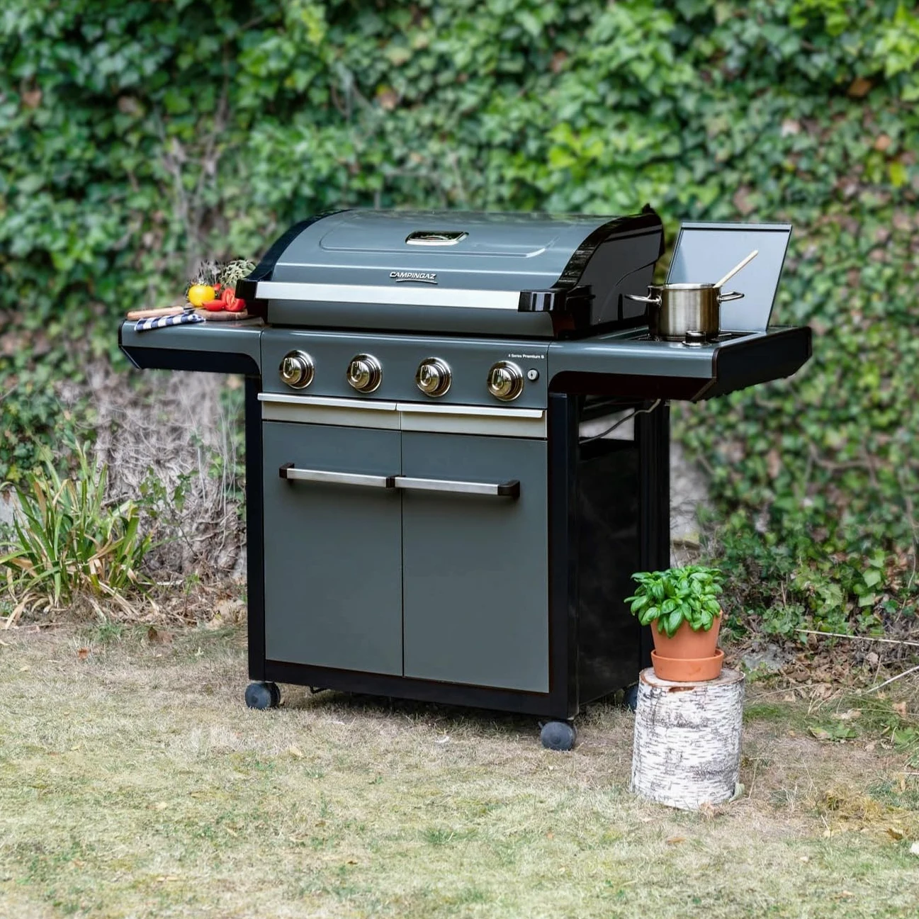 Barbecue à gaz Campingaz Premium 4S - Grill et Plancha
