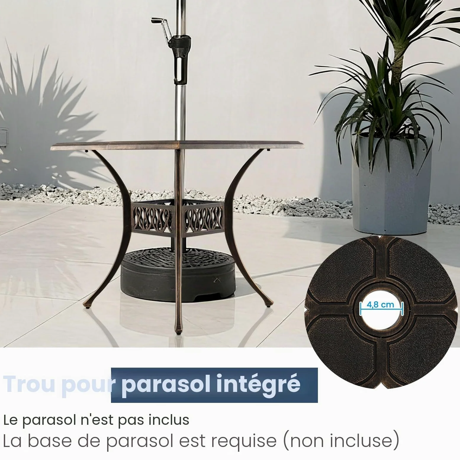 GIANTEX Table de Jardin Bronze avec Trou de Parasol de Ø 4,8 cm, Table de Balcon en Fonte d'Aluminium 80 x 80 cm pour 4 Personnes, Pieds Réglables, pour Terrasse, Jardin