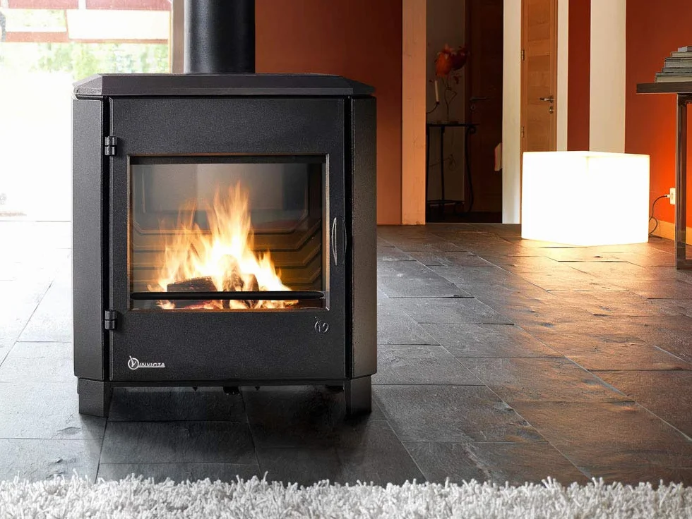 Invicta Poêle à bois en Fonte Carolo Noir 8 kW Surface de Chauffe 40-100 m² Flamme Verte 7 étoiles