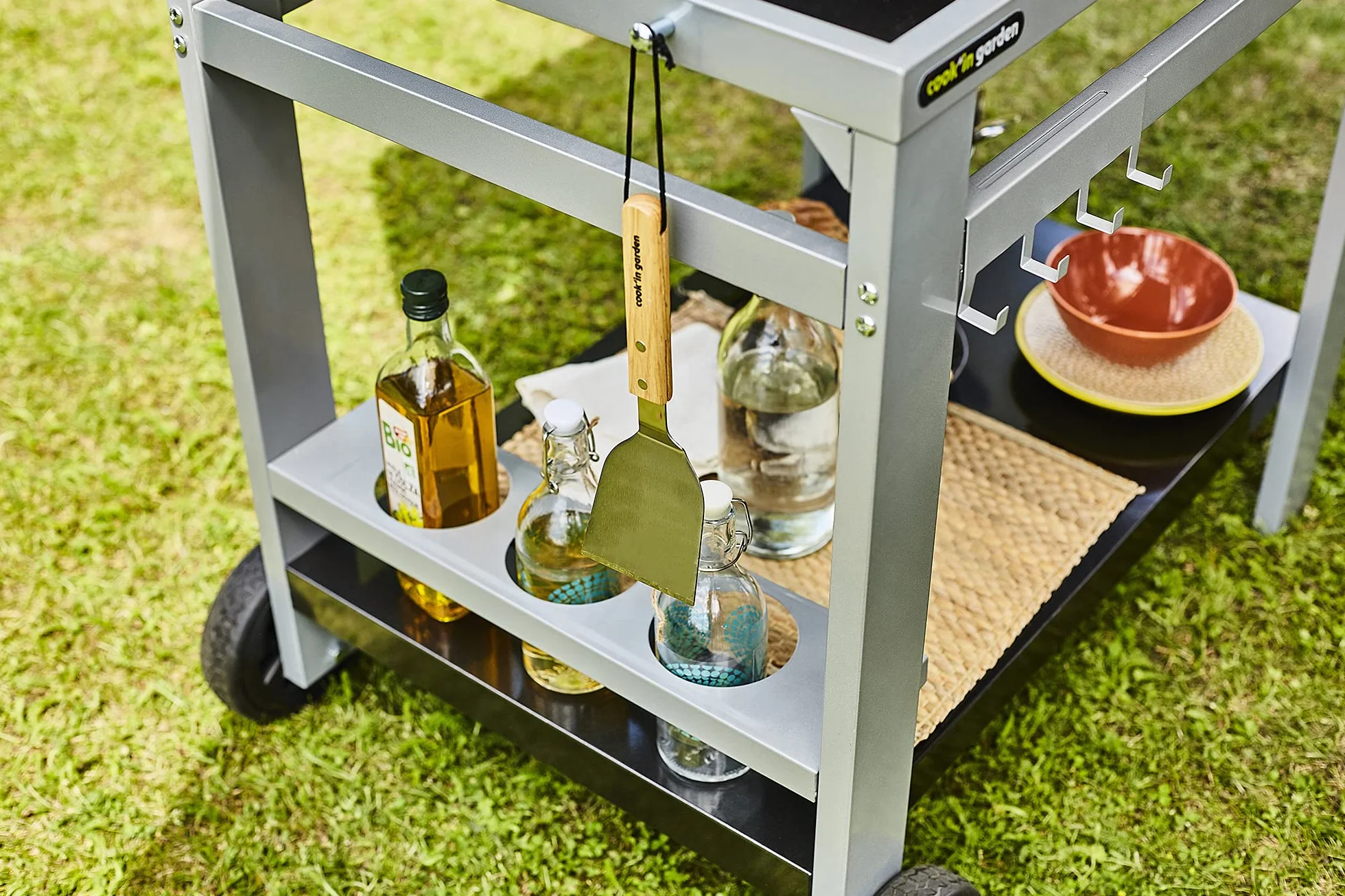 Cook’in Garden Desserte de Jardin Media M Chariot Plan de Travail Meuble Roulettes Cuisine Extérieure Barbecue Plancha