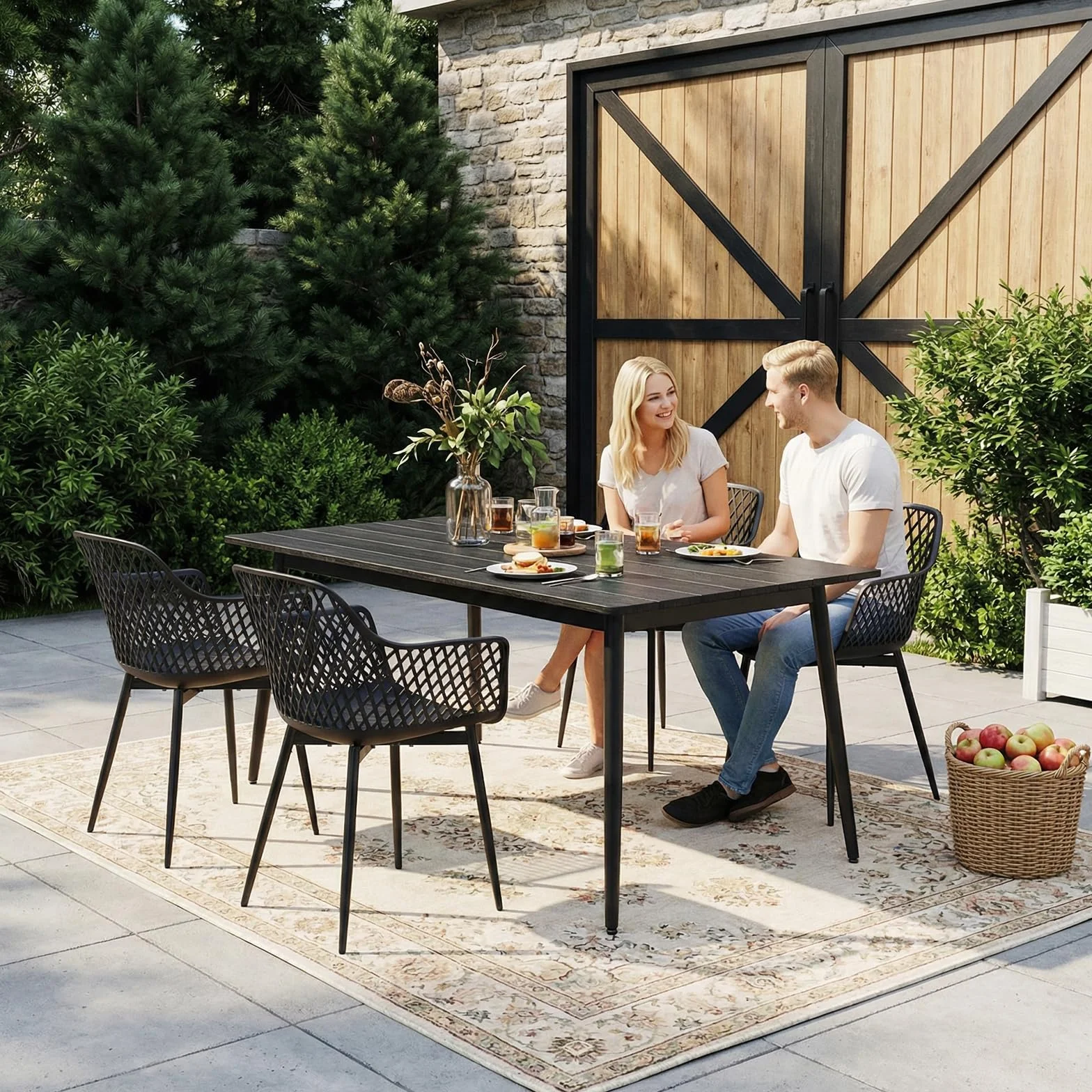 buybyroom Chaise de Jardin Exterieur, Lot de 4 Chaise Plastique avec Accoudoir et Pied en Métal, Fauteuil Jardin Exterieur pour Terrasse, Balcon, Salle a Manger, Salon, Dossier à Design Ajouré, Noir