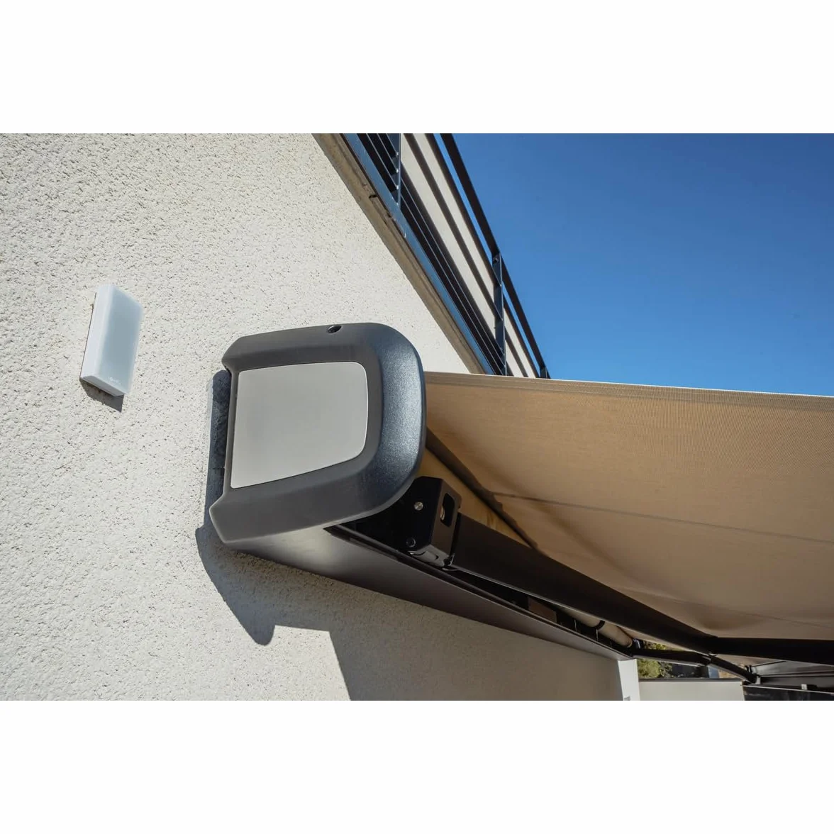 Somfy Suntéis io Capteur d’ensoleillement et de température extérieure Compatible Tahoma Switch