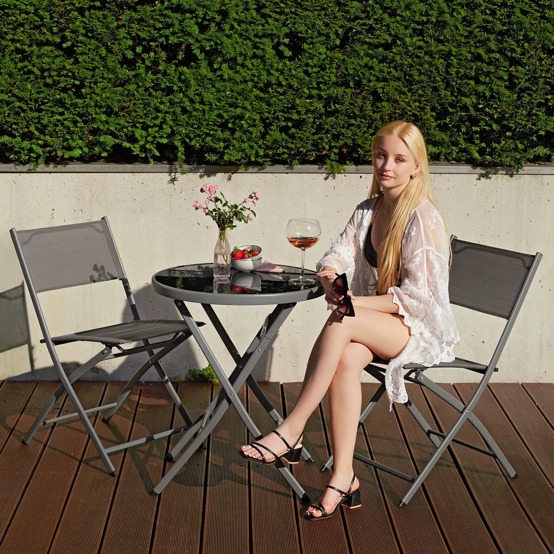 Tectake Ensemble Table Ronde et Chaises Pliantes Table de Bistrot Jardin 2 Personnes Acier Epoxy