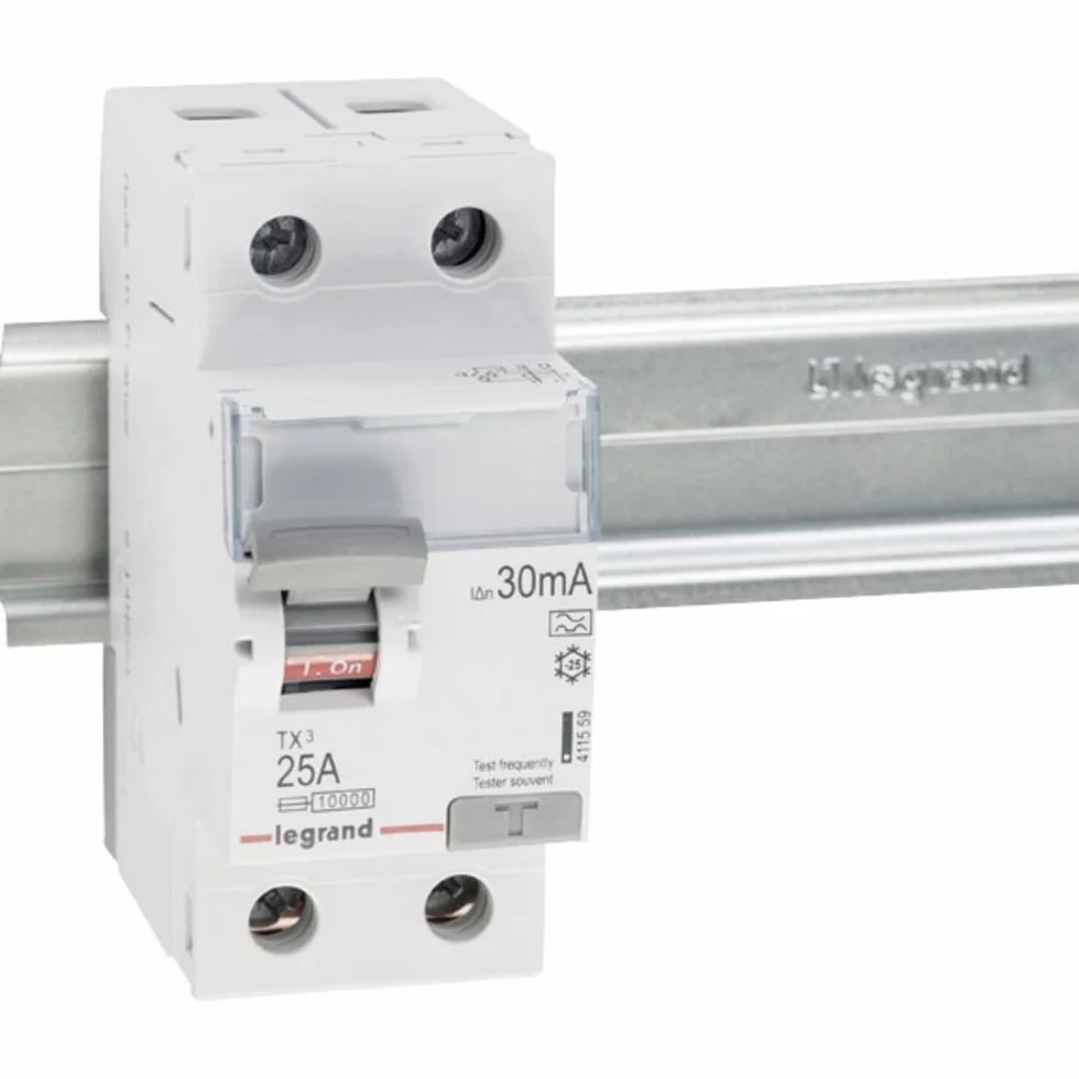 Legrand TX3 FI 25 A 2P 30 mA A