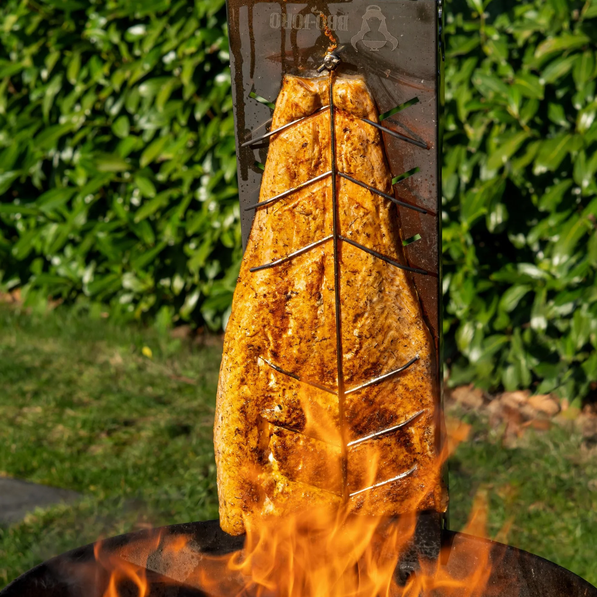 BBQ-TORO Lot de 2 Planches à Saumon en Acier Inoxydable pour Fumage et Grillades