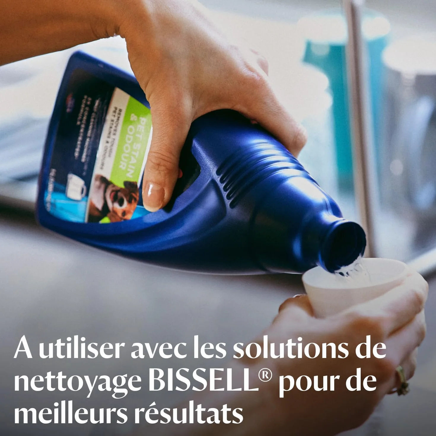 BISSELL SpotClean Pet Pro 15585, Shampouineuse Canapé 750W, Nettoyeur Tapis Moquettes Meubles Tissus Voiture