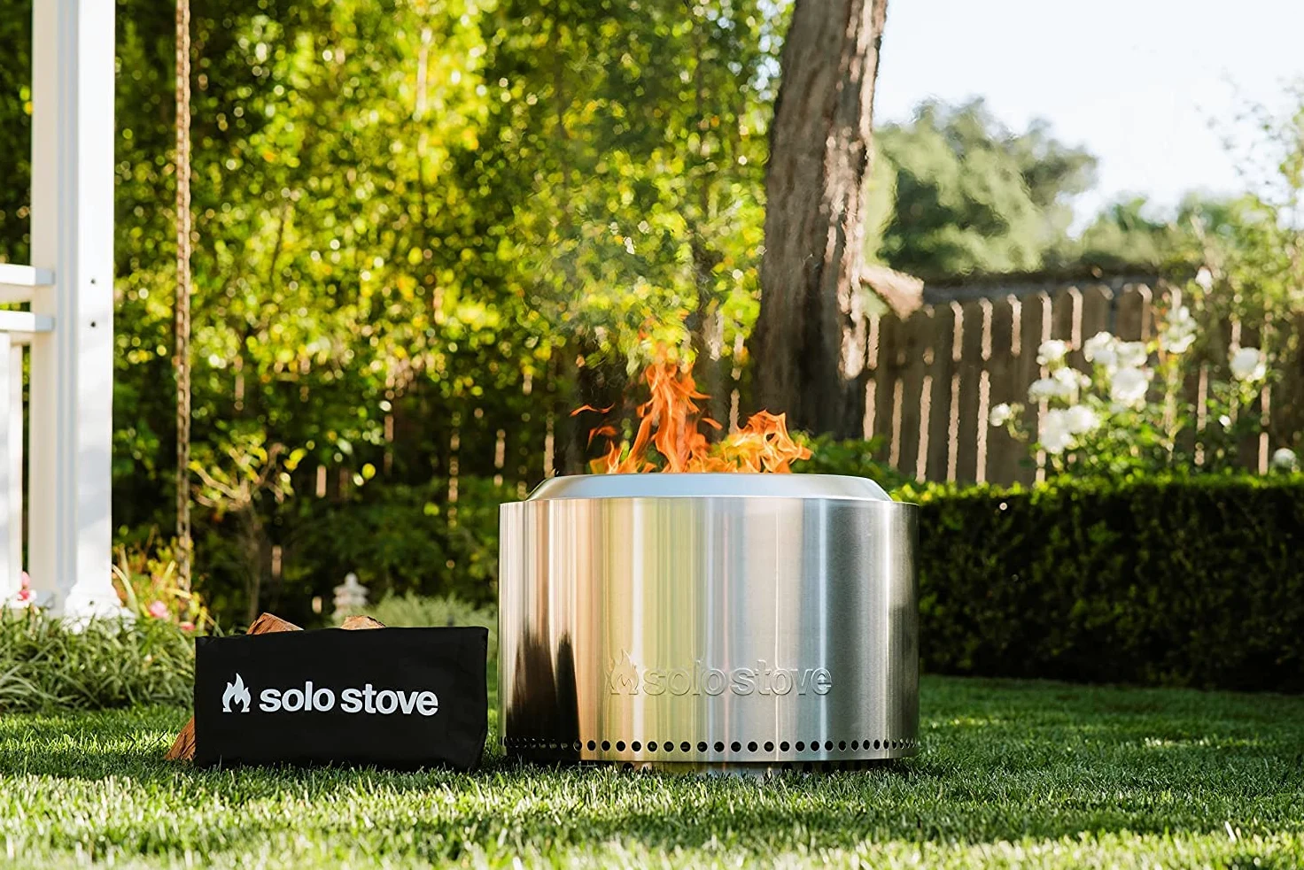 Solo Stove Brasero Yukon 2.0 | Brasero Portable de sans émission de fumée, Combustion Naturelle du Bois, avec bac à Cendres Amovible, Acier Inoxydable, 68,5 x 43 cm, 18,3 kg Argent