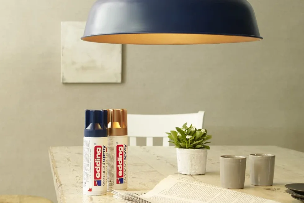 edding 5200 Permanent Spray 200 ml Acrylic Paint Midnight Matt for Glass Metal Wood Ceramic Plastic Canvas