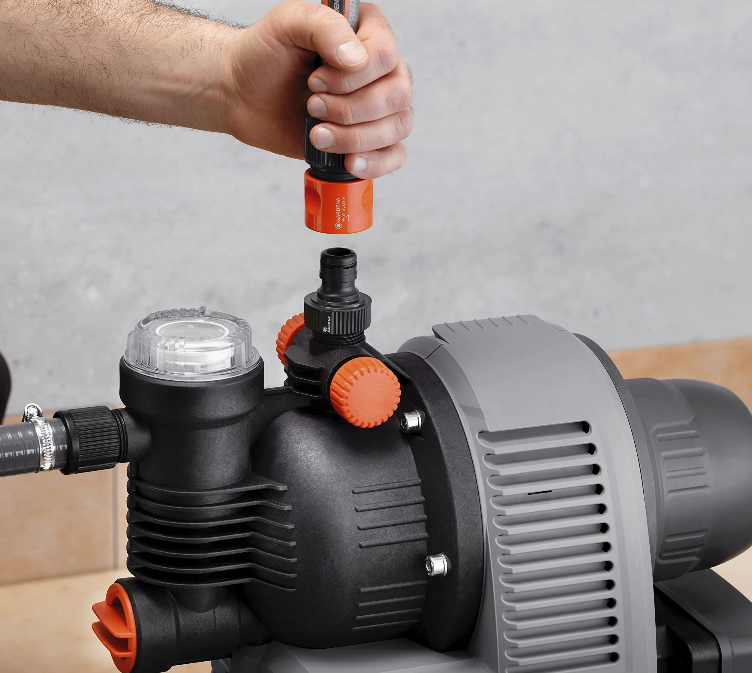 Gardena Groupe de Surpression 4000/5 Eco Comfort : Pompe Domestique & gardening tools, Estándar, Jusqu'à 6000 l/h
