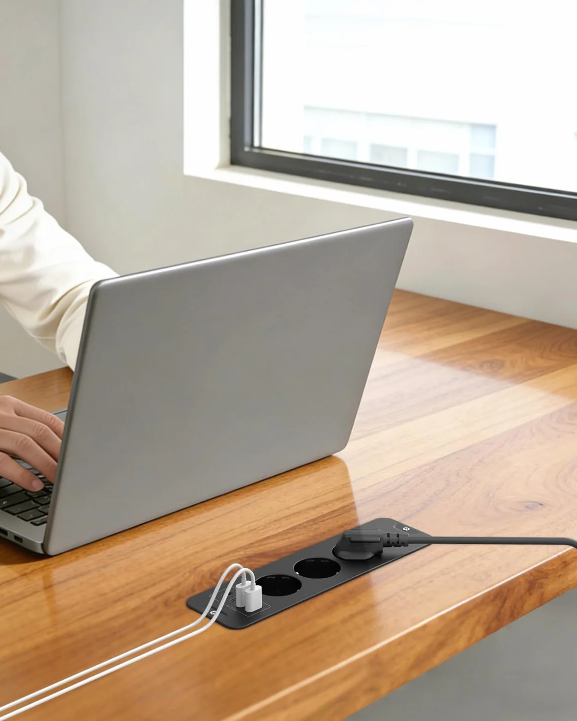 Prise encastrée USB 4 ports USB C PD 20W escamotable pour bureau armoire noir