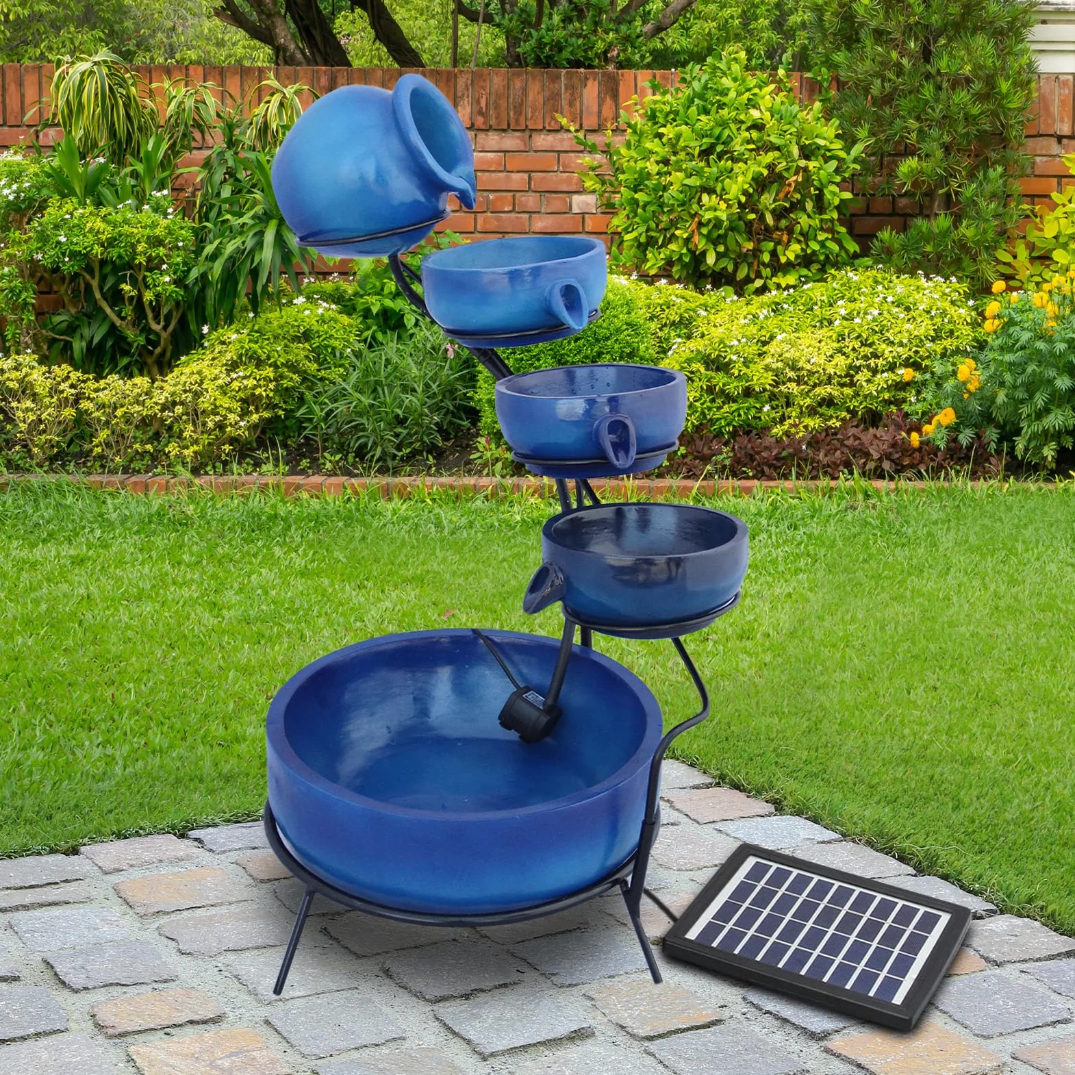 Fontaine de jardin alimentée Énergie Solaire Ornement de jardin Extérieur Décor Patio Résine Bleu Sphère autoportante à 4 Niveaux de Bols Renversants Jeu d'eau