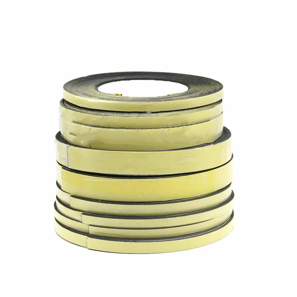 Bande adhésive simple face en mousse de caoutchouc éponge imperméable 5 m x 8 mm x 1 mm pour joint de porte fenêtre