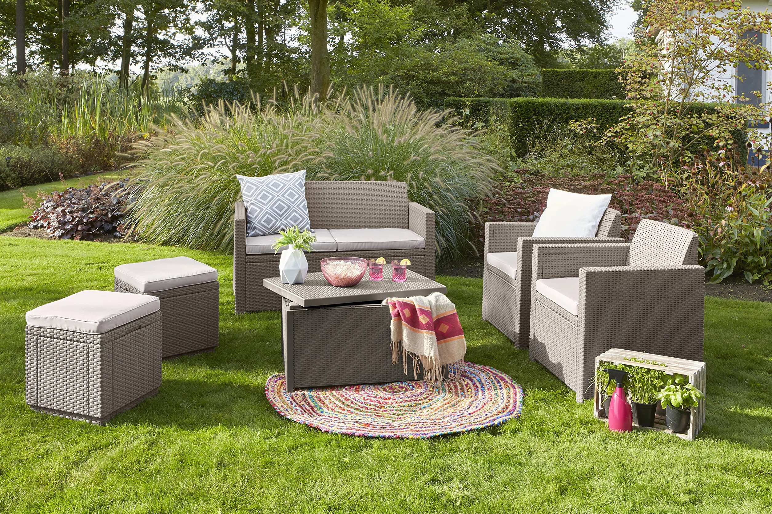 Allibert par Keter Tabouret cubique avec rangement cappuccino coussin inclus couvercle amovible aspect rotin résistant intempéries 42x42x39 cm