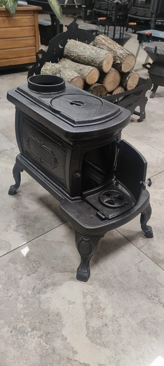FLAME STOVES NOSTALGIA Poêle à bois et à charbon compact en fonte 25 m² Certifié ISO CE TSE
