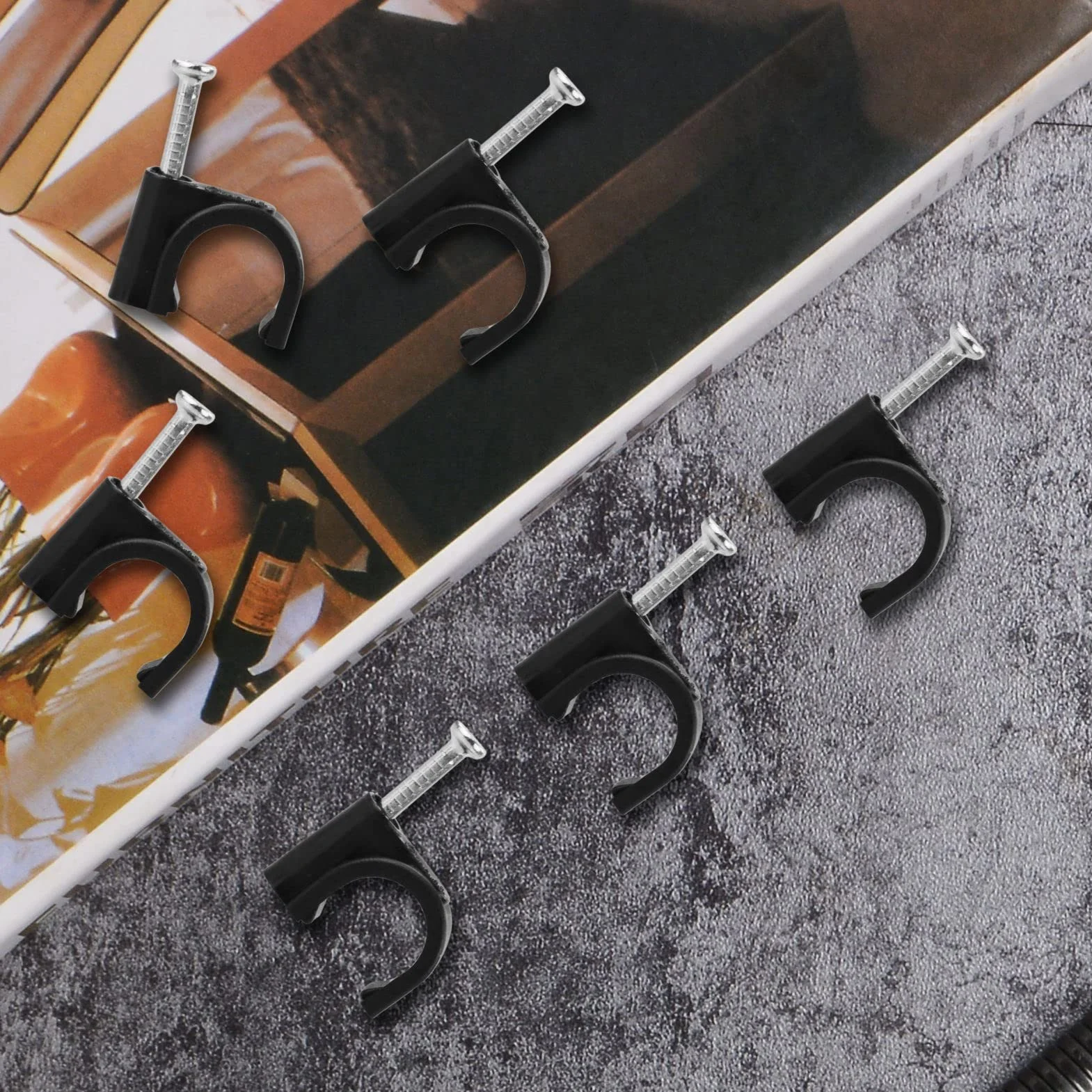 LAMXD 100 clips ronds noirs 9 mm pour câbles, pinces à clous pour fil de plinthe