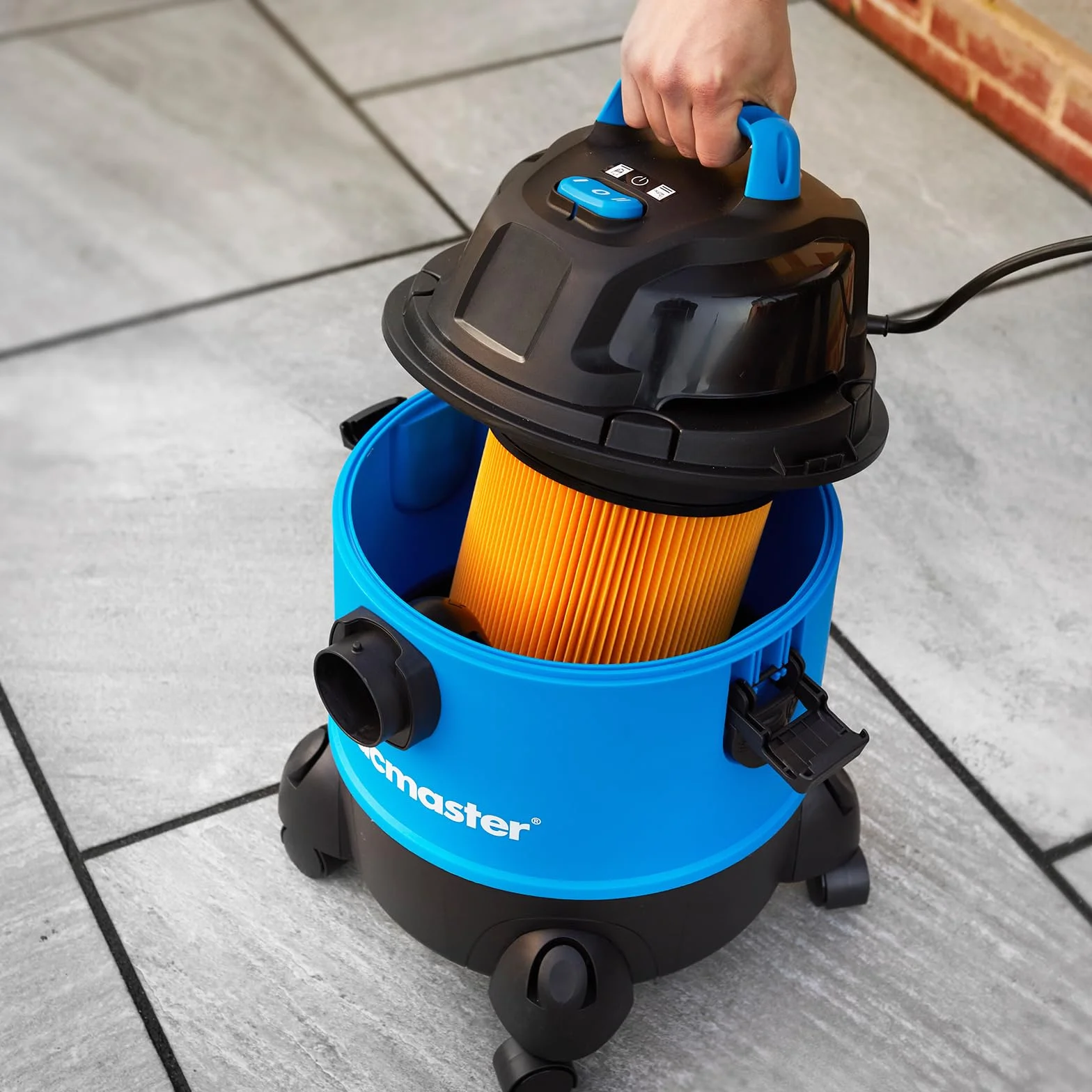 Vacmaster VQ1220PF Aspirateur Industriel Eau et Poussière Puissant