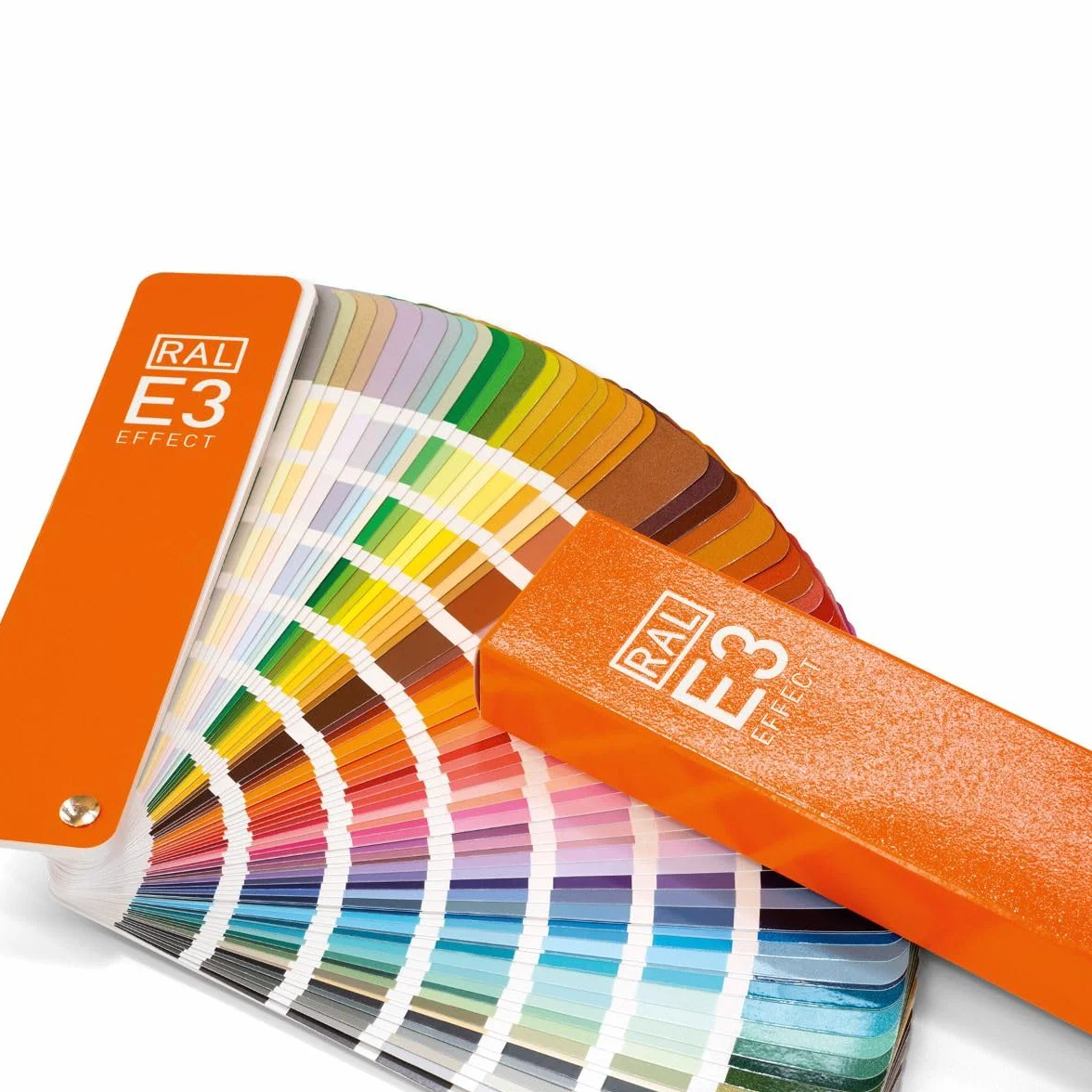 Nuancier de couleur RAL E3, 70 tons métalliques brillants, 420 tons directs satinés