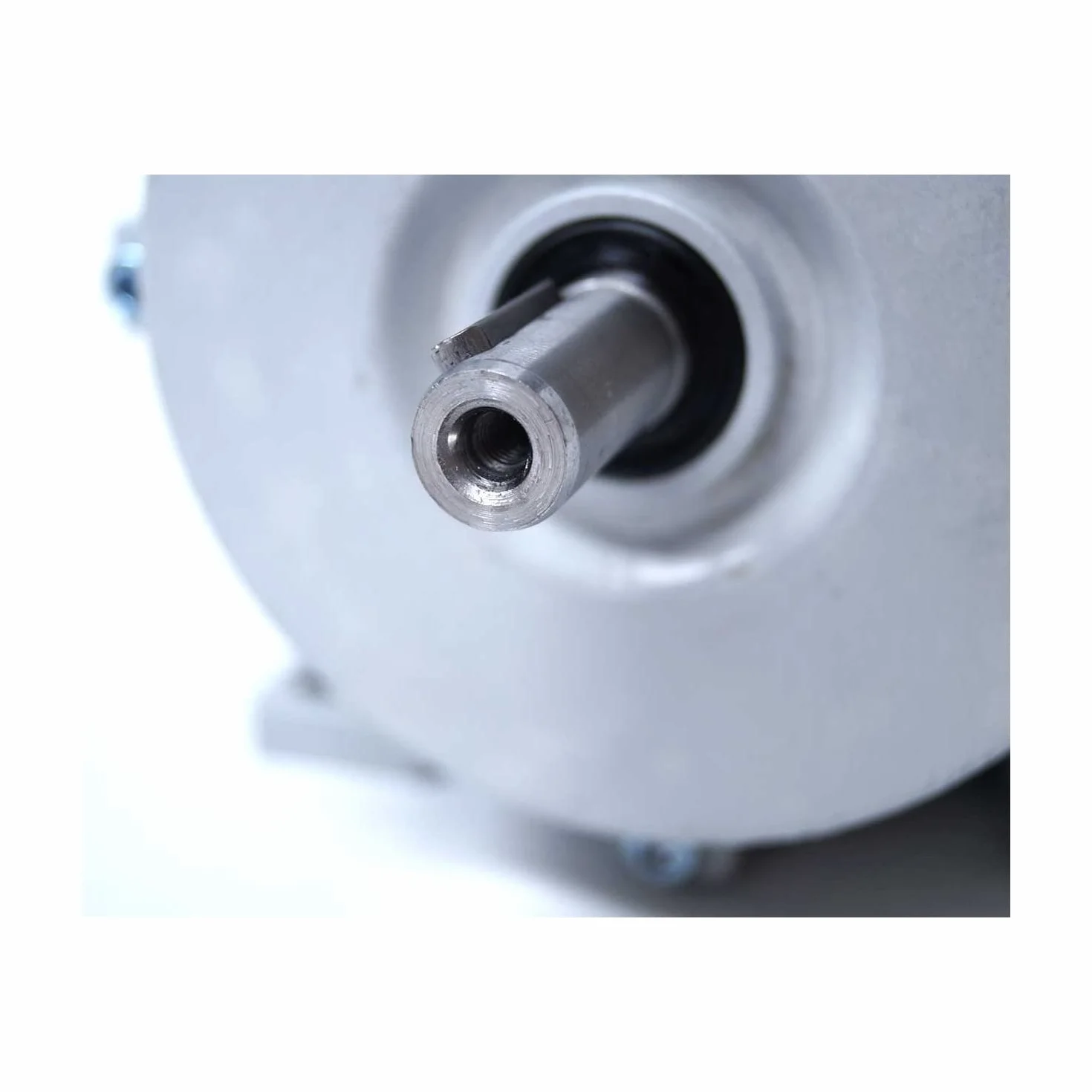 Moteur électrique Monophasé 220V 0.75kW 1500tr/min Mmd80g4b3 Bride B3