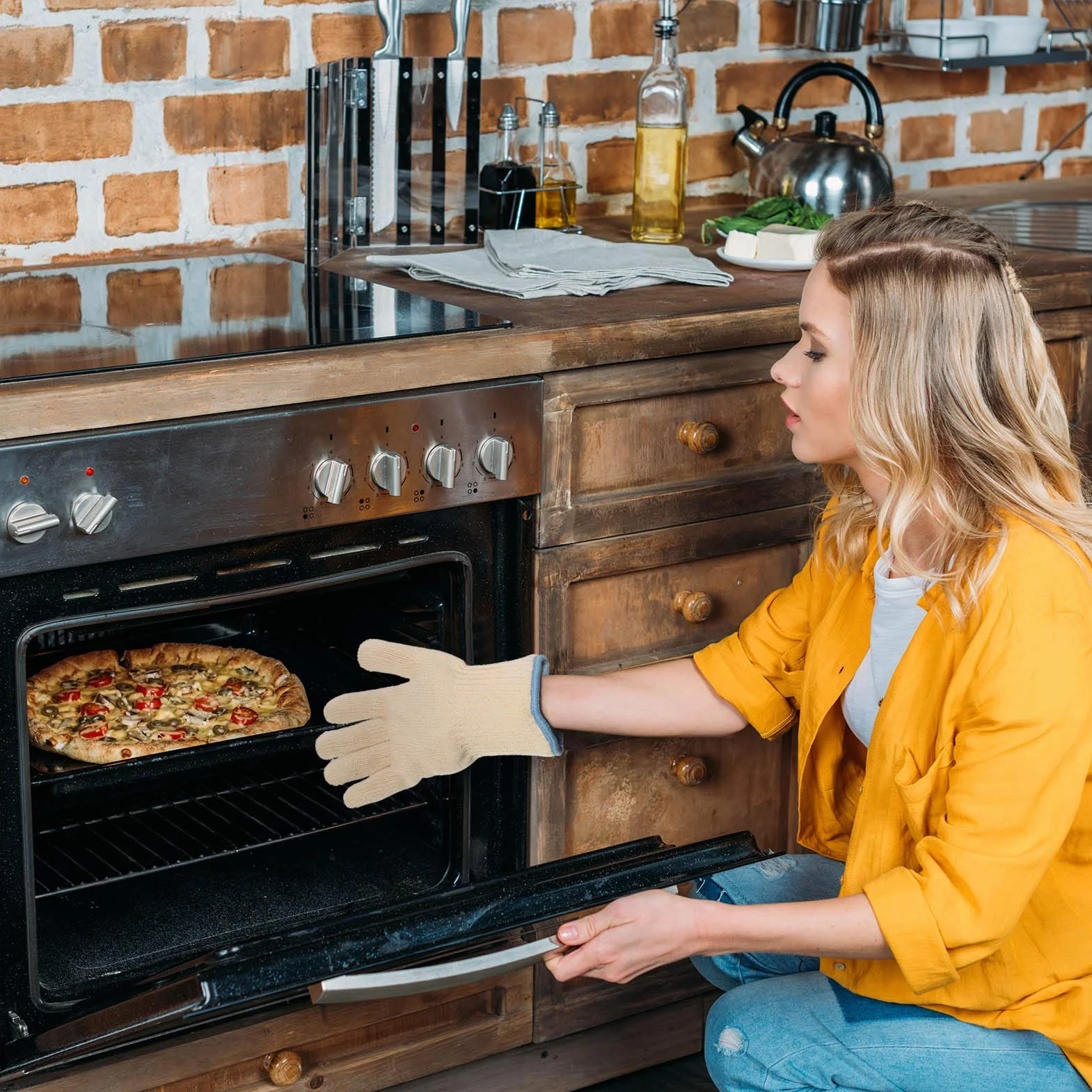 Gant Anti Brulure Cuisine Gant Four Anti Chaleur Gant Barbecue Intérieur et Extérieur Coton Tricoté Épais pour Four Friteuse à Air Haute Température Grill des Plats Chauds Jardinage