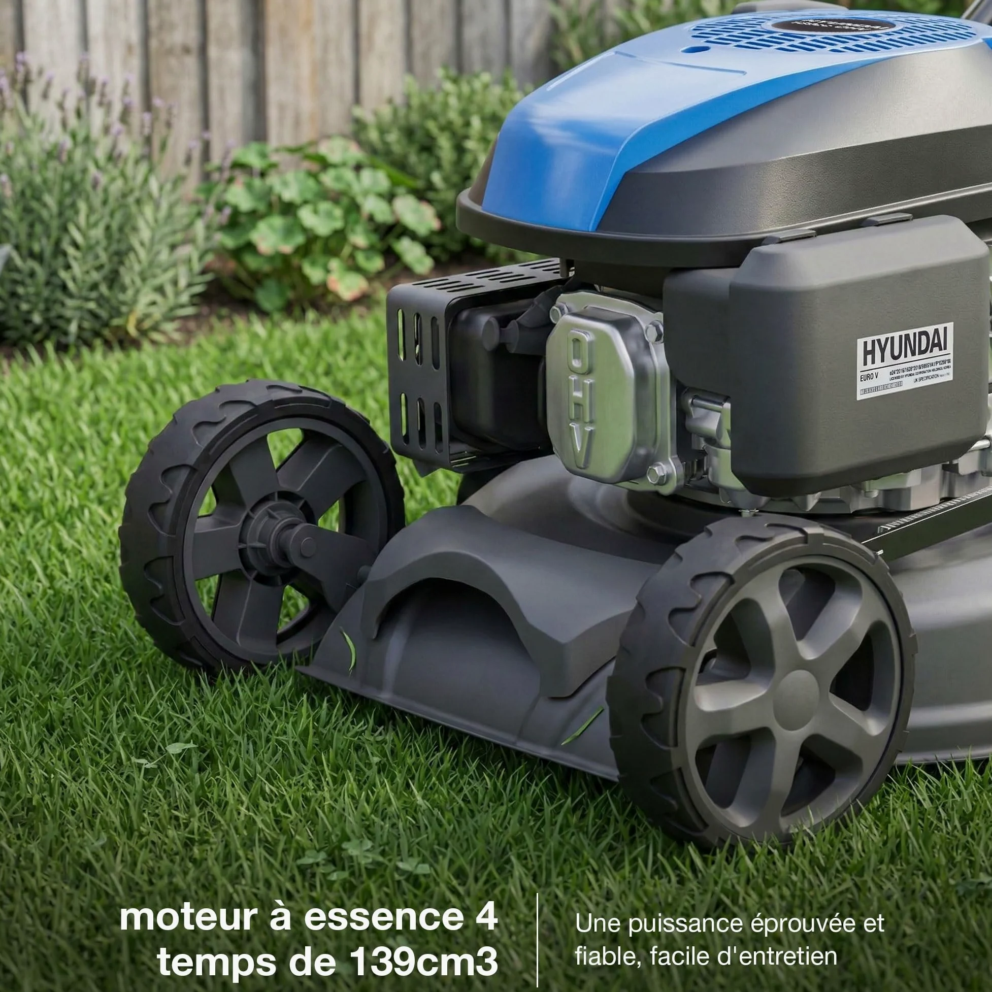 Hyundai Tondeuse à Gazon Thermique Autotractée Noire 43 cm, Démarrage Électrique, Moteur 139 cm3 3,7 CV, Coupe 4-en-1 Mulching, Garantie 3 Ans - HYM17150SPEX