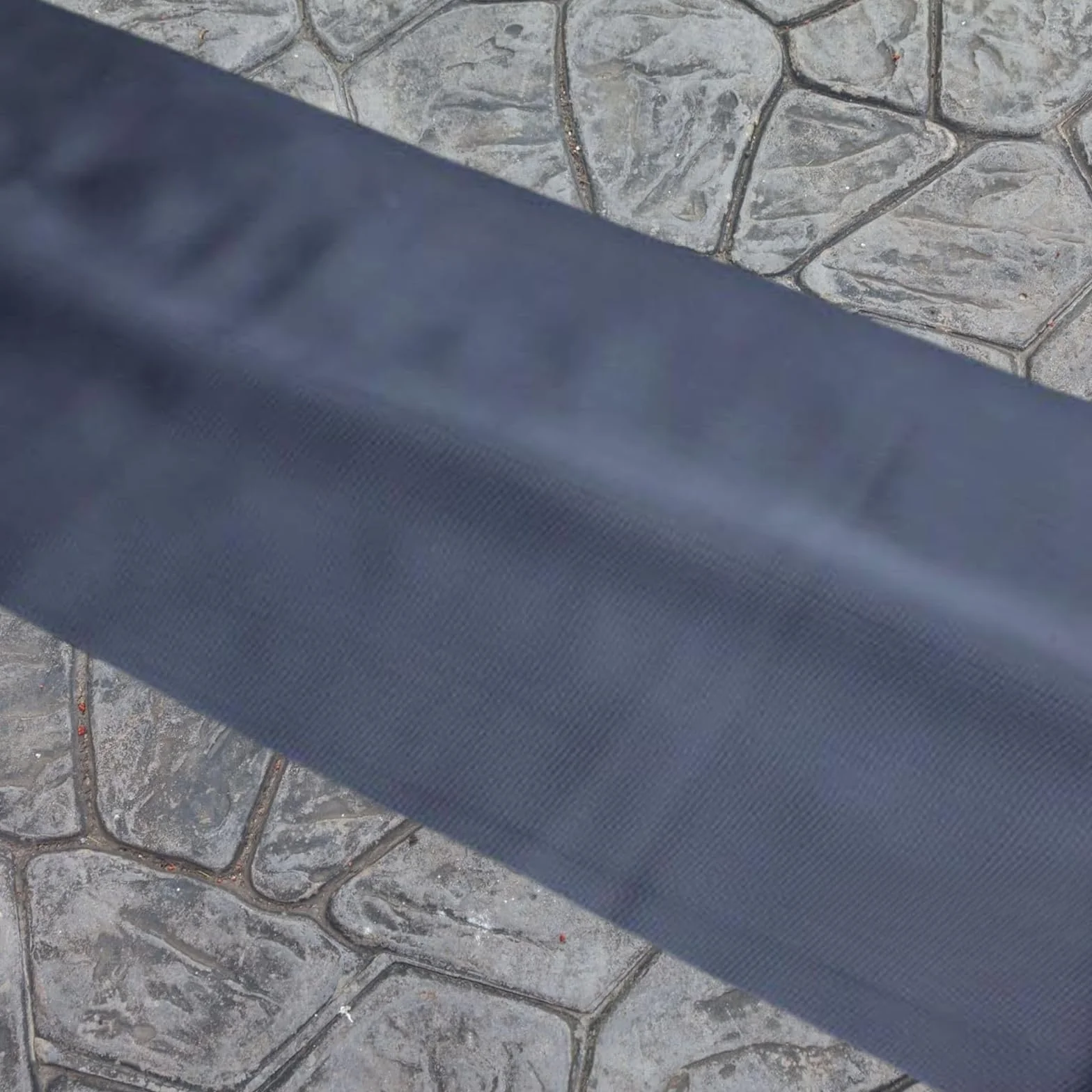 Tapis de Sol en Caoutchouc Antidérapant Imperméable Couvre-câbles 50 x 100 cm Noir