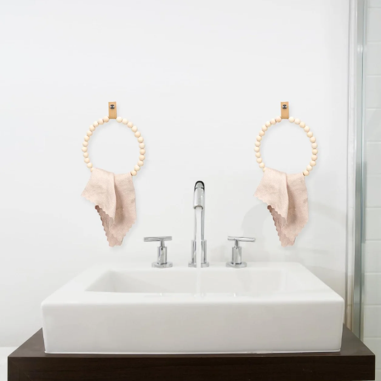 Hemobllo Porte Serviette Mural Bohème, Anneau Support Serviette en Perles de Bois Naturel pour Salle de Bain