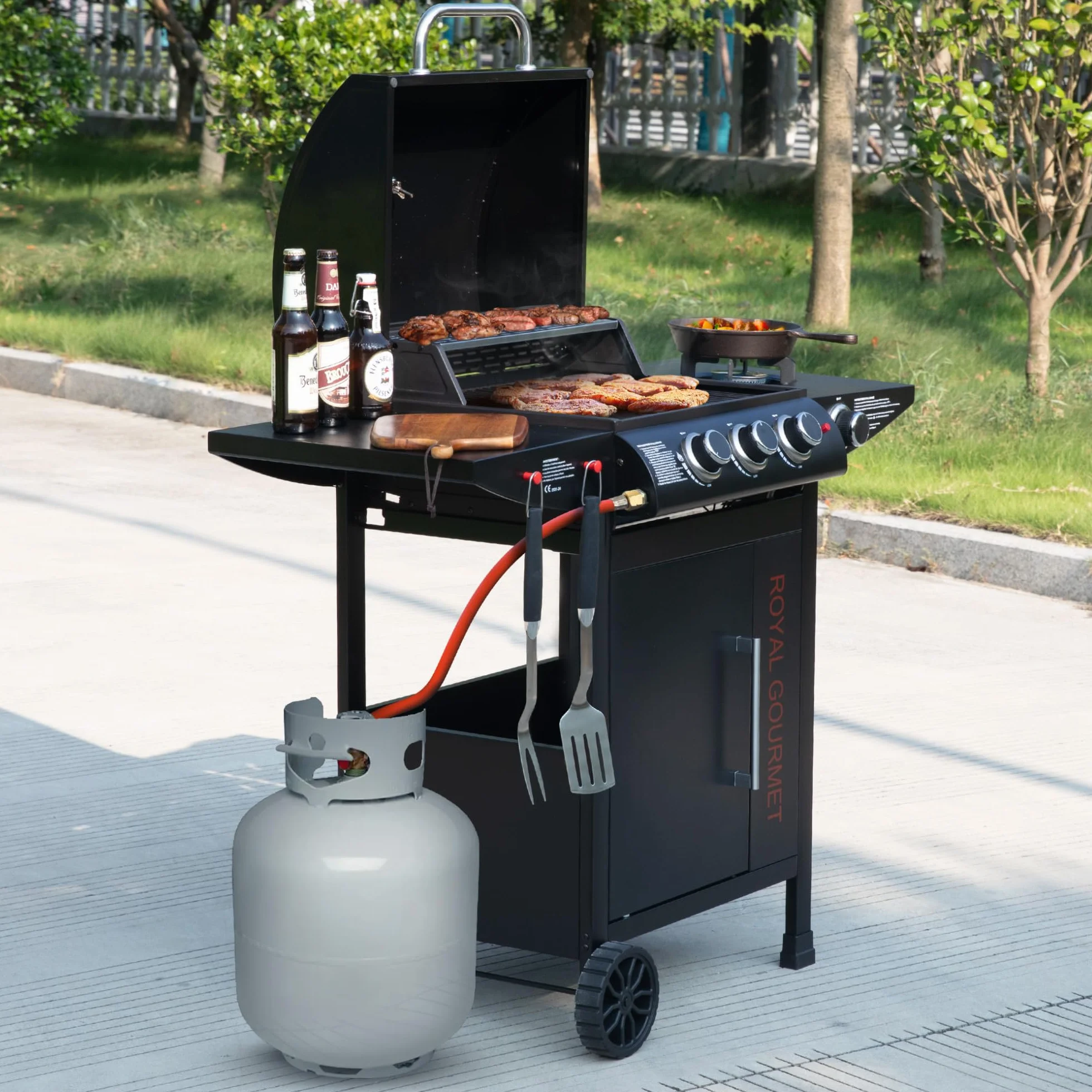 Royal Gourmet Barbecue Gaz 3+1 Brûleurs Acier Inoxydable Gril sur Chariot 11,5 KW avec Tablette Thermomètre Noir