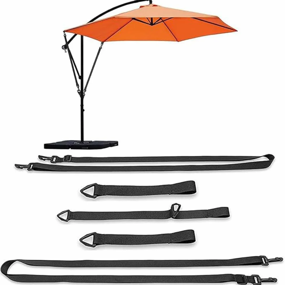 YKNIUFLY 5 Pièces Vent pour Parasol déporté, avec Mousquetons, Fixation Réglable Universelle, Vent Résistant Aux Intempéries pour Terrasse, Jardin ou Plage, Crochets en Plastique – Noir