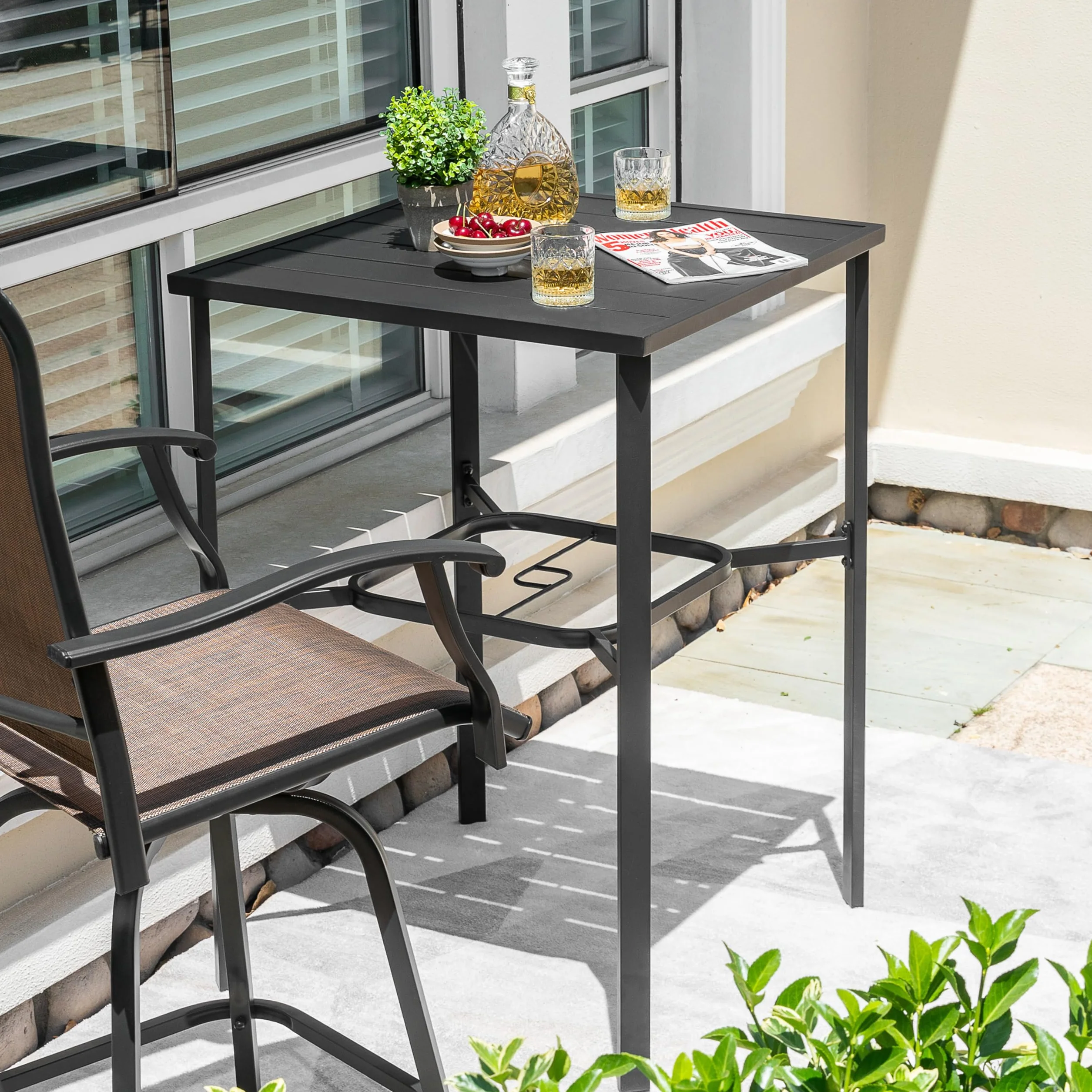 Avestar Table Haute d'extérieur Carrée 71 cm avec Trou à Parasol 4,3 cm Plateau à Lattes Structure métallique Revêtement poudré Noir