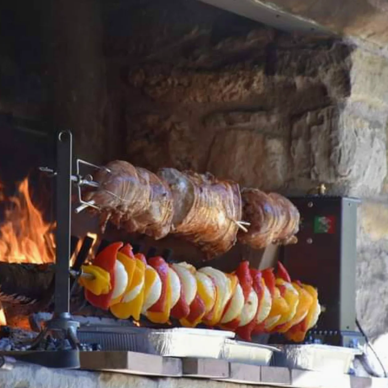 Giemme Spoleto Tournebroche Décalé 2 moteurs, brochettes fixes décalées, capacité 6+6 kg